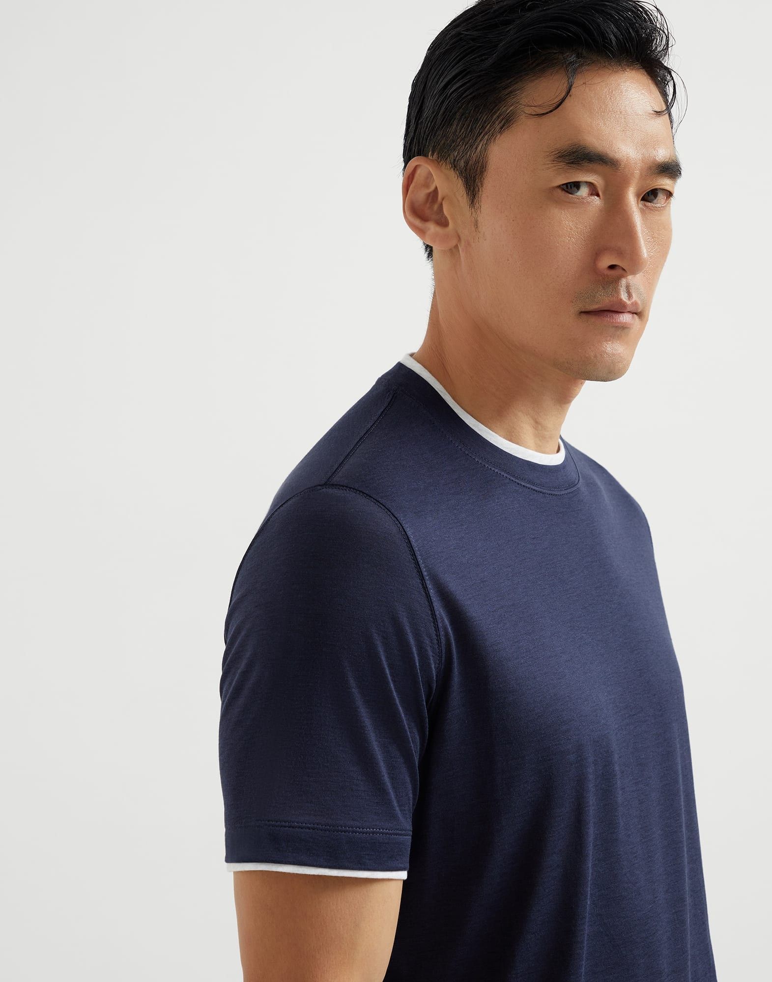 Brunello Cucinelli o1la1rc1a0426 Crew Neck T-Shirt in Blue Size US M / EU 48-50 / 2 - 3 Thumbnail