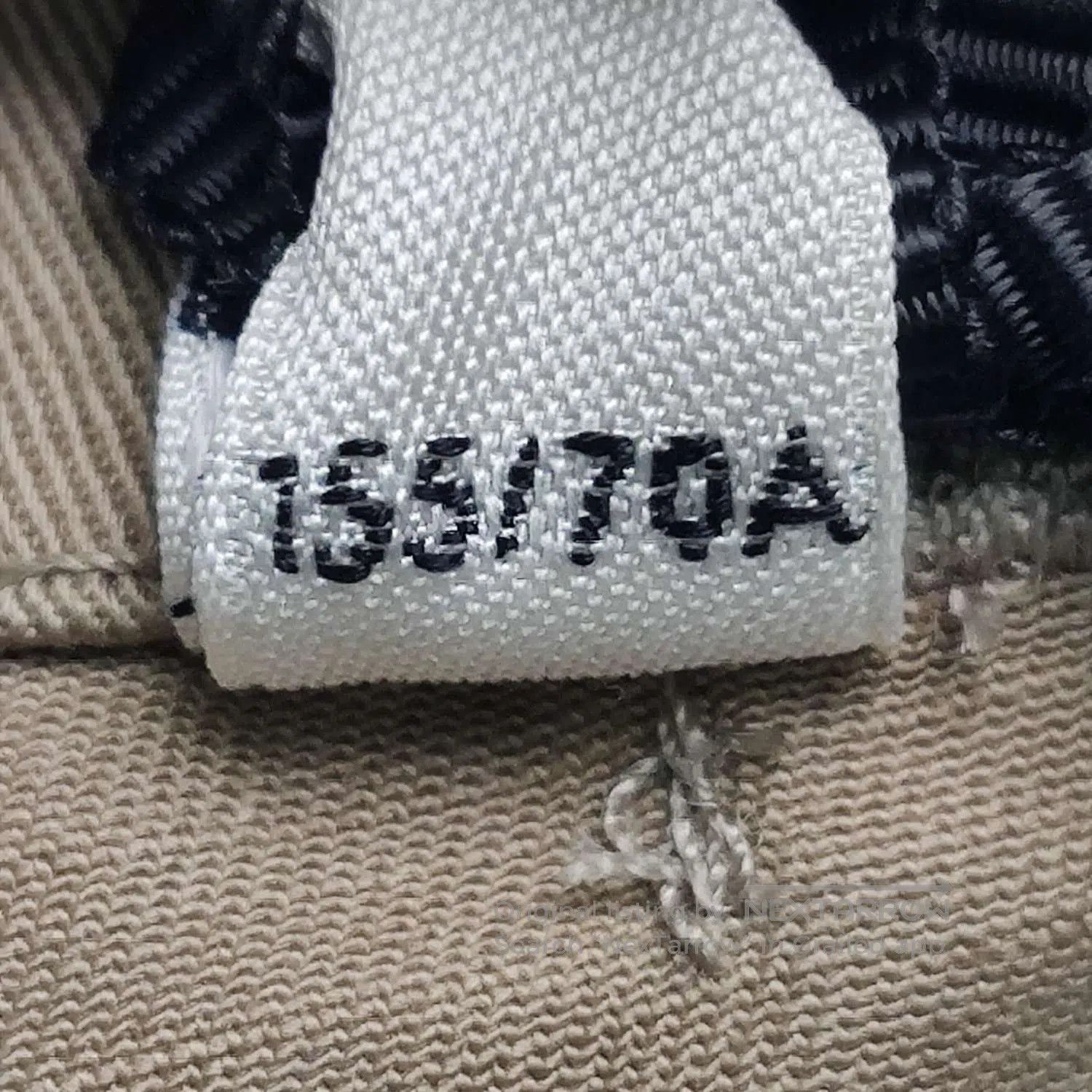 Celine Celine XS Cotton-Linen Solid Cargo Shorts. Size US 44 / EU 60 - 7 Thumbnail