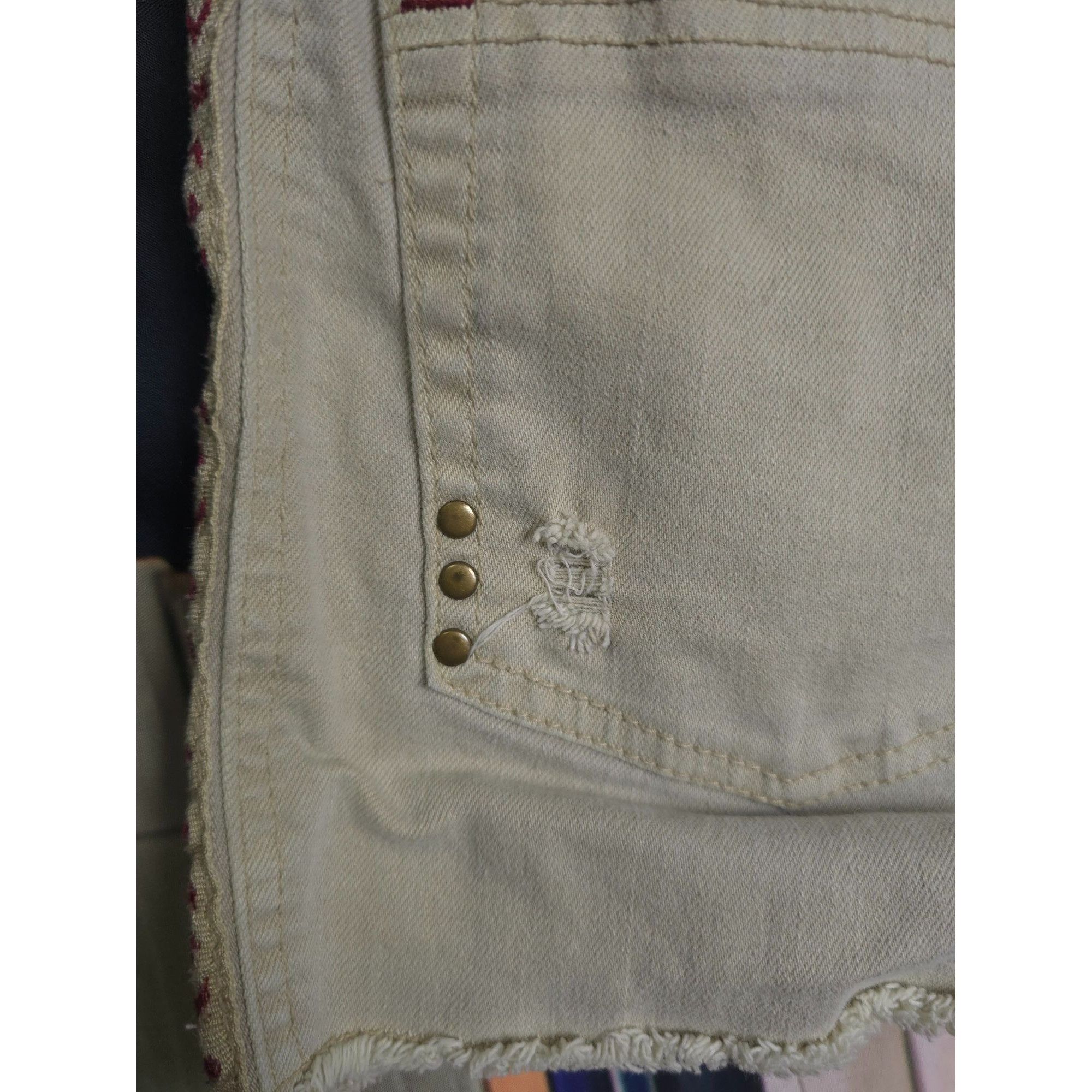 Other Mudd Womens High-Waisted Distressed Denim Shorts Size 15 hot Size 36" / US 14 / IT 50 - 4 Thumbnail
