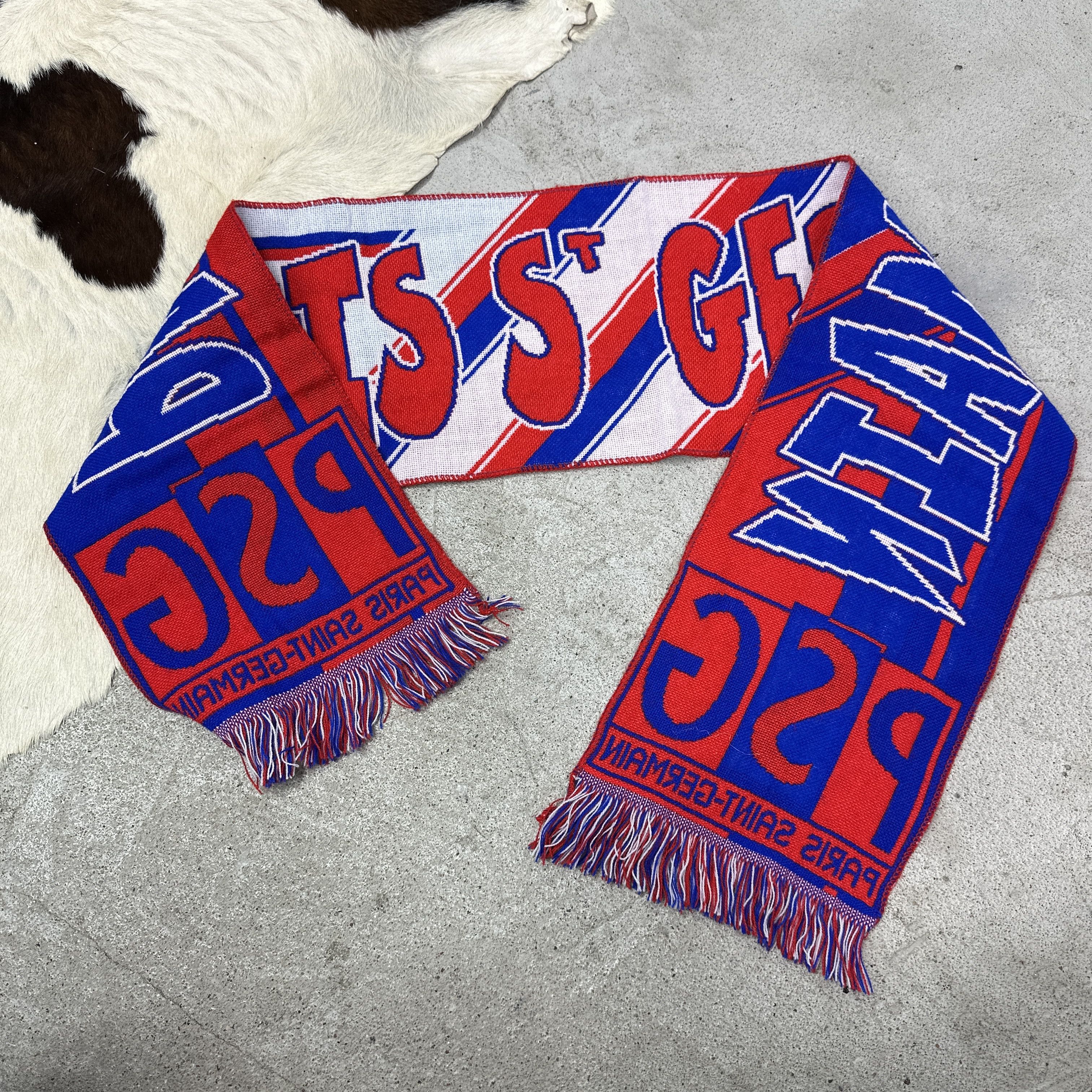 Vintage Vintage Sporty Streetwear PSG Football Scarf 90s Size ONE SIZE - 2 Thumbnail