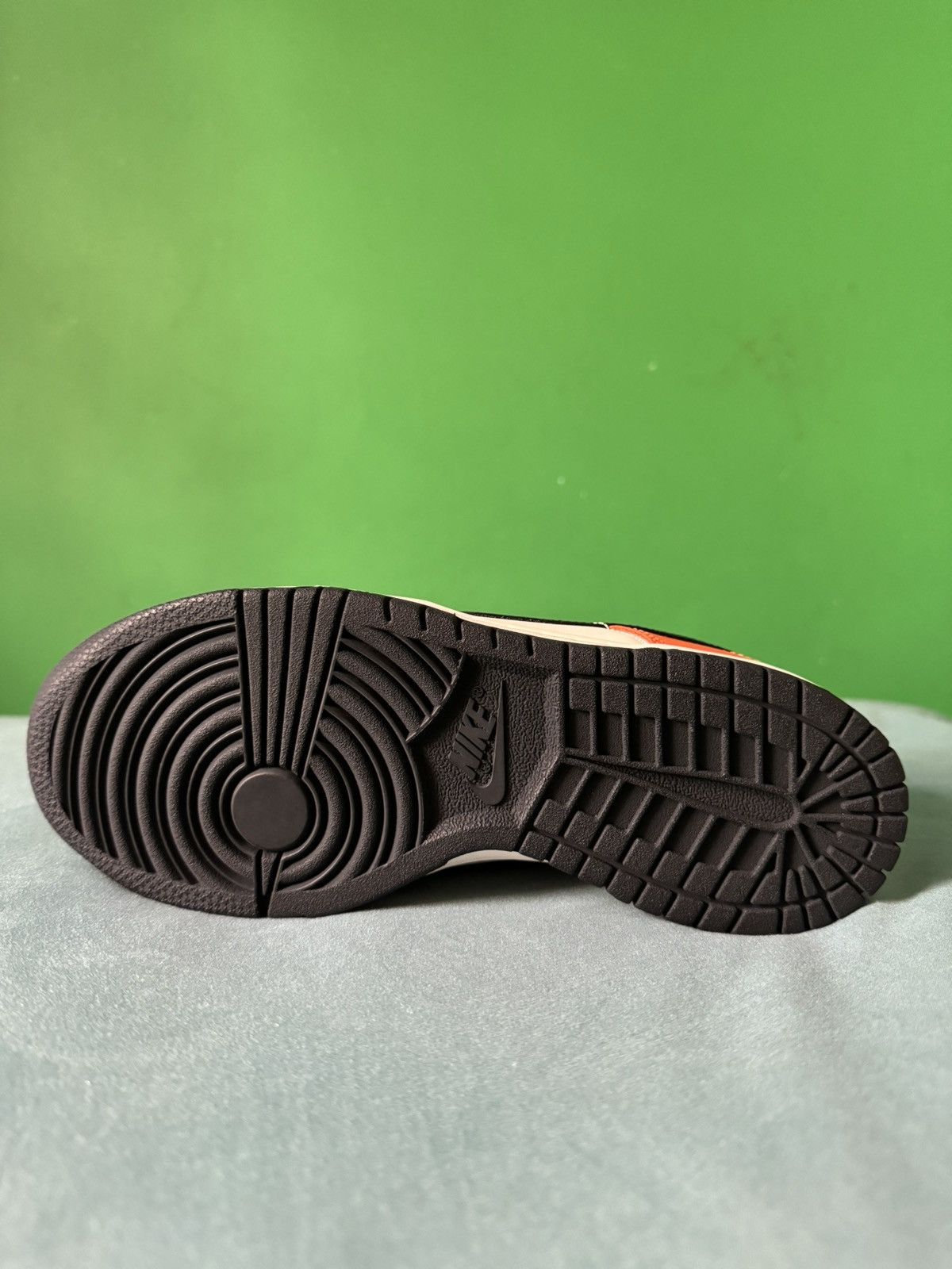 Nike Nike Dunk Low Halloween 2022 Size US 5 / EU 37 - 5 Thumbnail