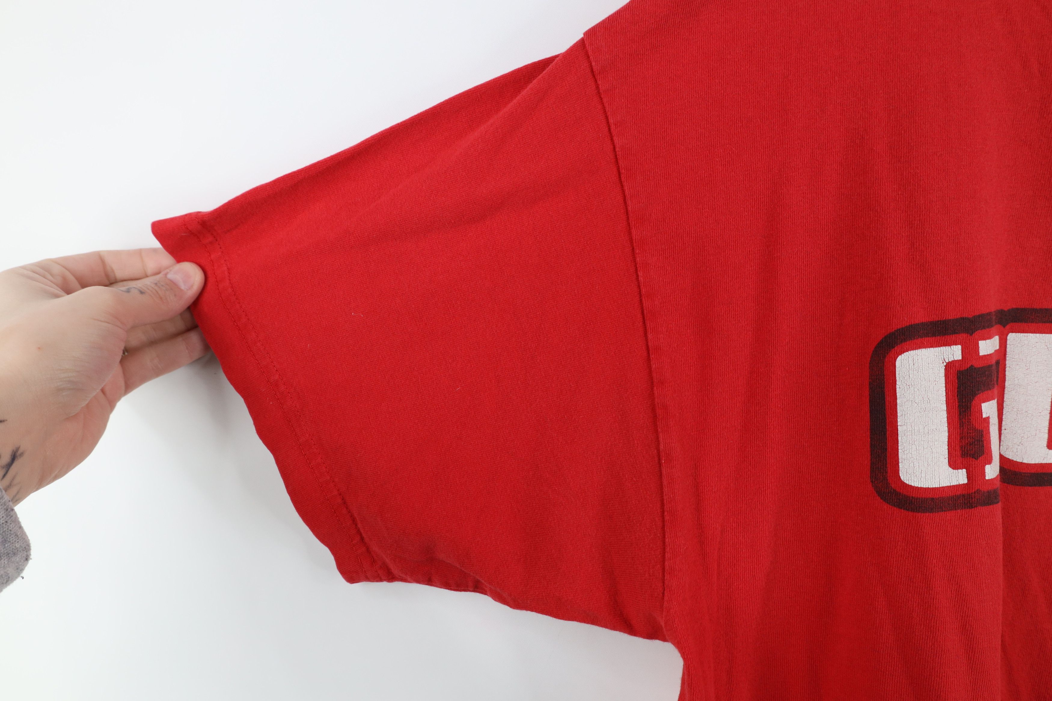 Guess × Vintage Vintage 90s Guess Spell Out Stencil T-Shirt Red Cotton Size US L / EU 52-54 / 3 - 9 Thumbnail