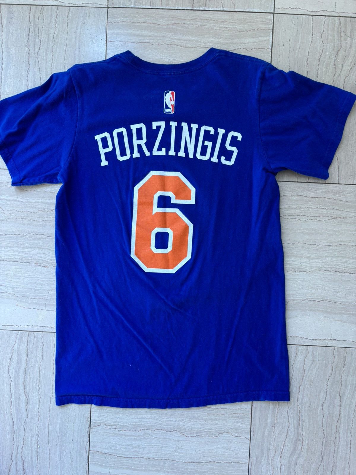 Adidas NEW YORK KNICKS PORZINGIS T SHIRT Size US XS / EU 42 / 0 - 1 Thumbnail