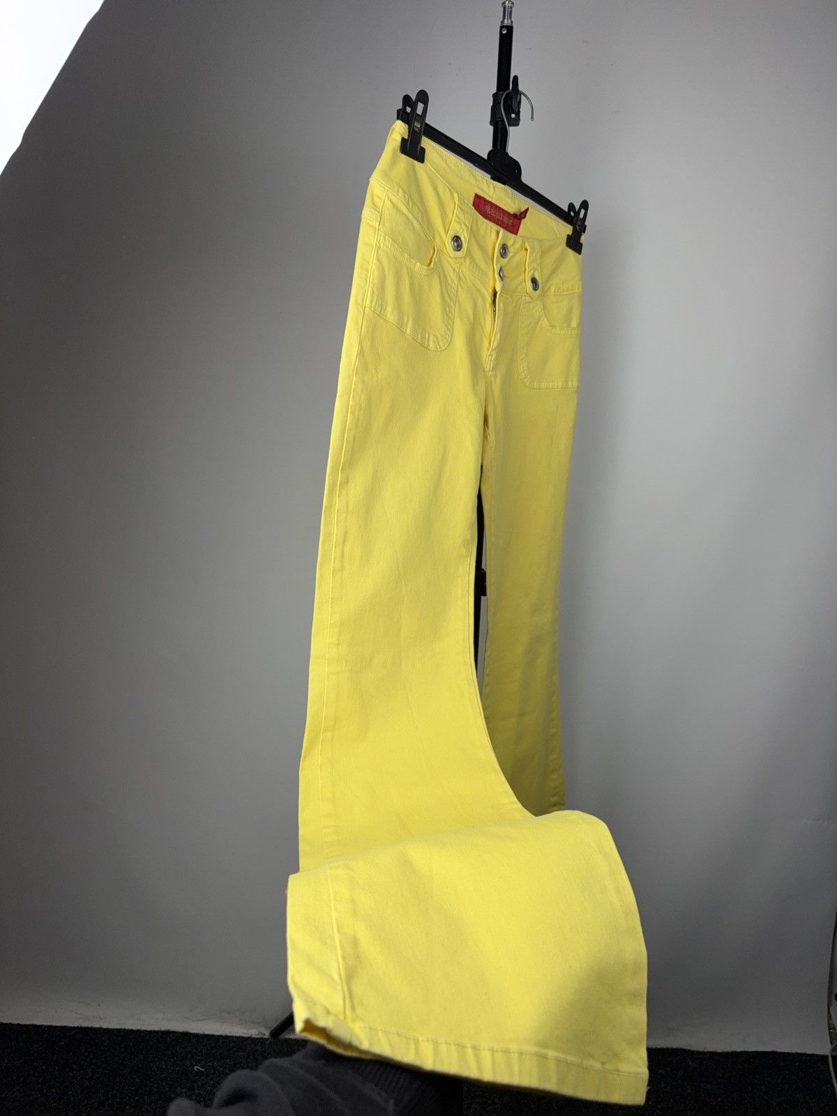 Japanese Brand Vntg 00s Fishbone Avant Garde Sk8 Y2K Flare Low Rise Pants Size 28" / US 6 / IT 42 - 1 Thumbnail