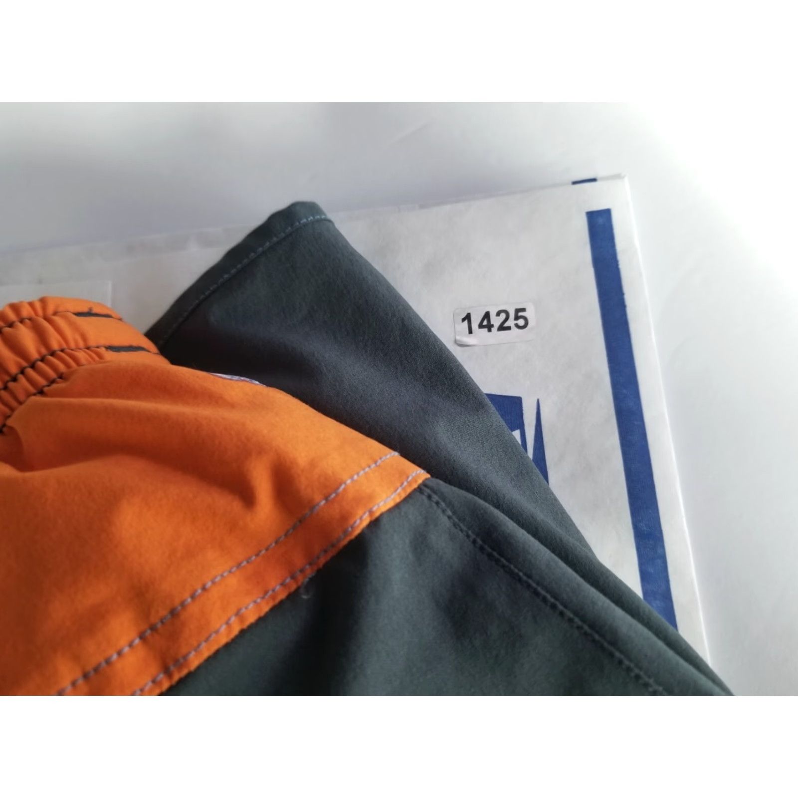 PEARL iZUMi Pearl Izumi Running Shorts Gray Orange Split Side XS Women's Size 26" / US 2 / IT 38 - 5 Thumbnail