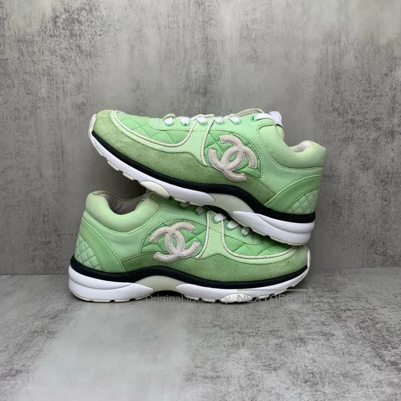 Chanel Chanel Green Diamond Pattern Sneakers Size 38. Size US 8 / EU 41 - 2 Thumbnail