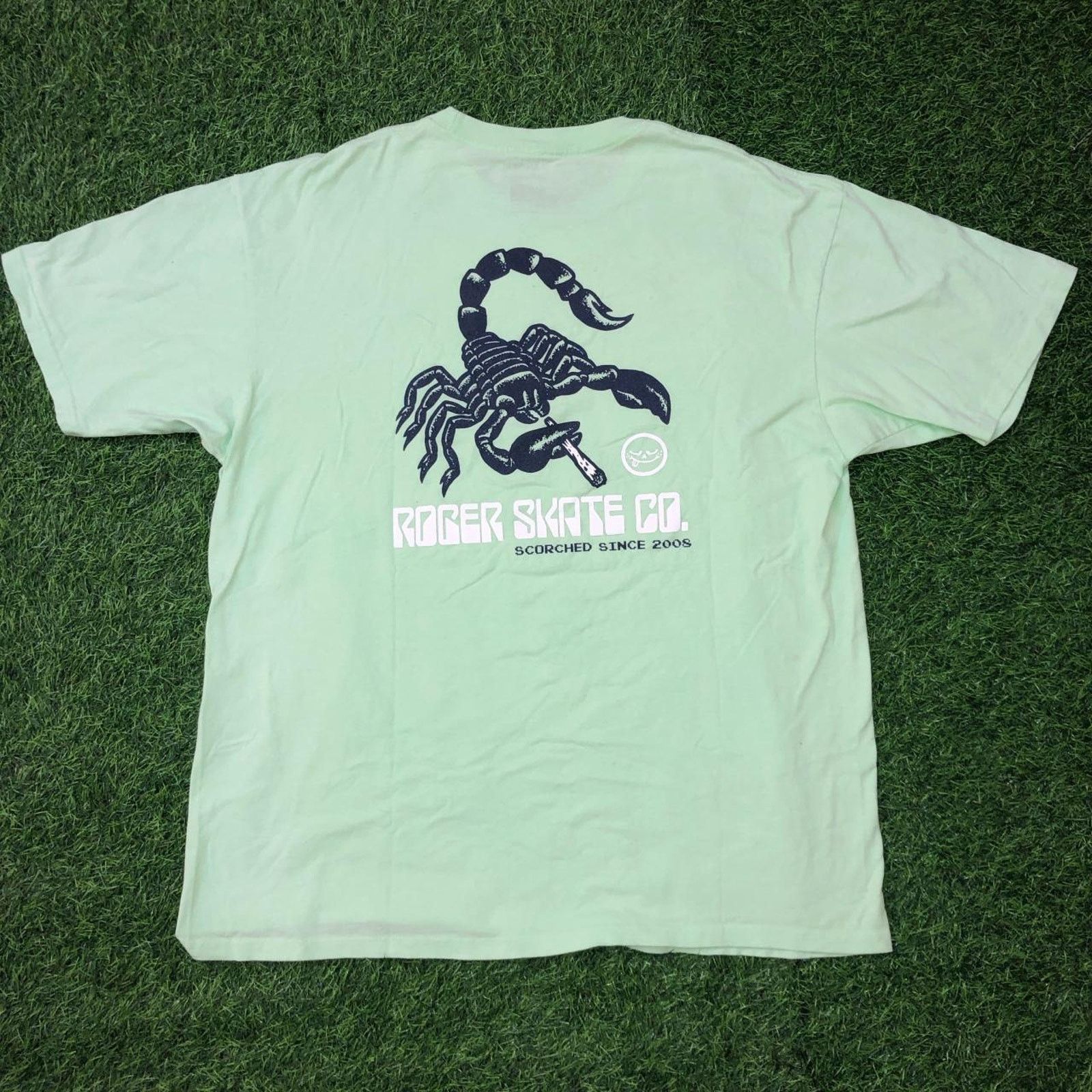 Other Mint Green Roger Skate Co. Smile/Scorpion Logo Graphic Tee Size US XL / EU 56 / 4 - 2 Thumbnail