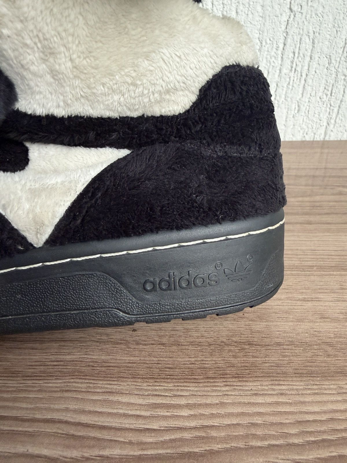 Jeremy Scott Js panda Bear sneaker Size US 9 / EU 42 - 14 Thumbnail