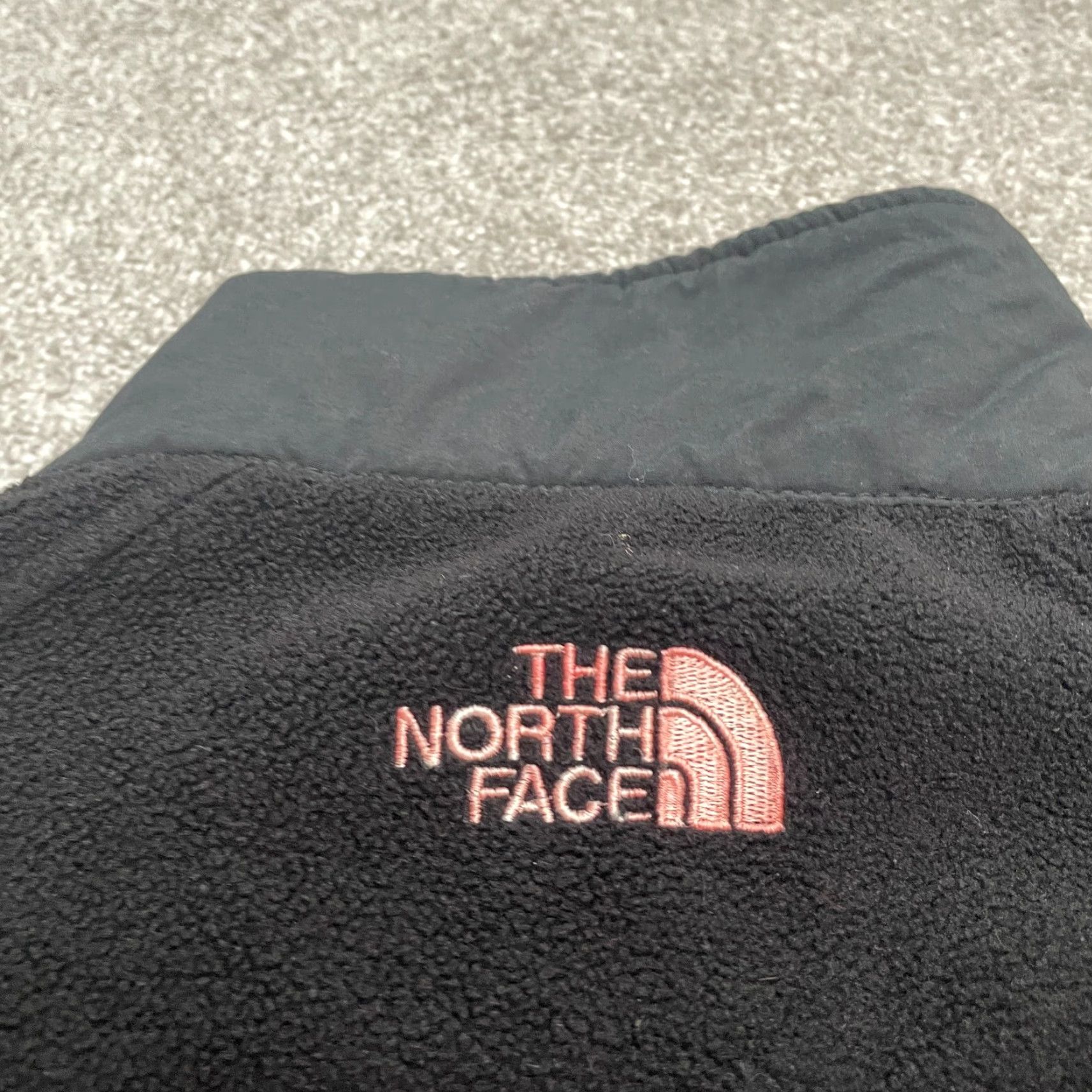 The North Face The North Face Jacket Medium Black Fleece Full Zip Pocket Outdoor Hiking Mens Size US M / EU 48-50 / 2 - 4 Thumbnail