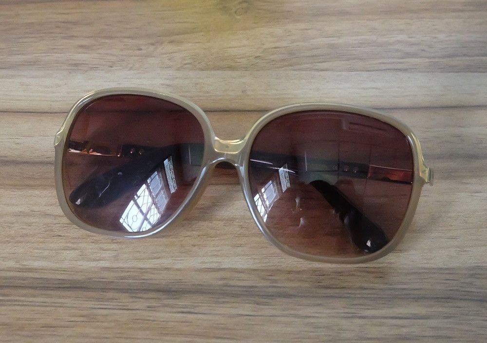 Other Charles & Keith Lady Sunglasses Size ONE SIZE - 1 Thumbnail