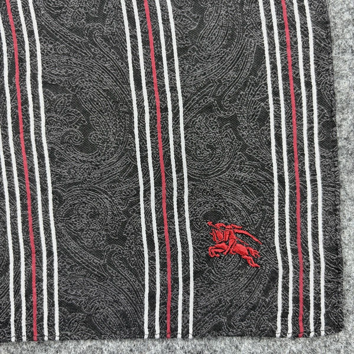 Burberry × Vintage Handkerchief # E018 # Bandana # Neckerchief Size ONE SIZE - 3 Thumbnail