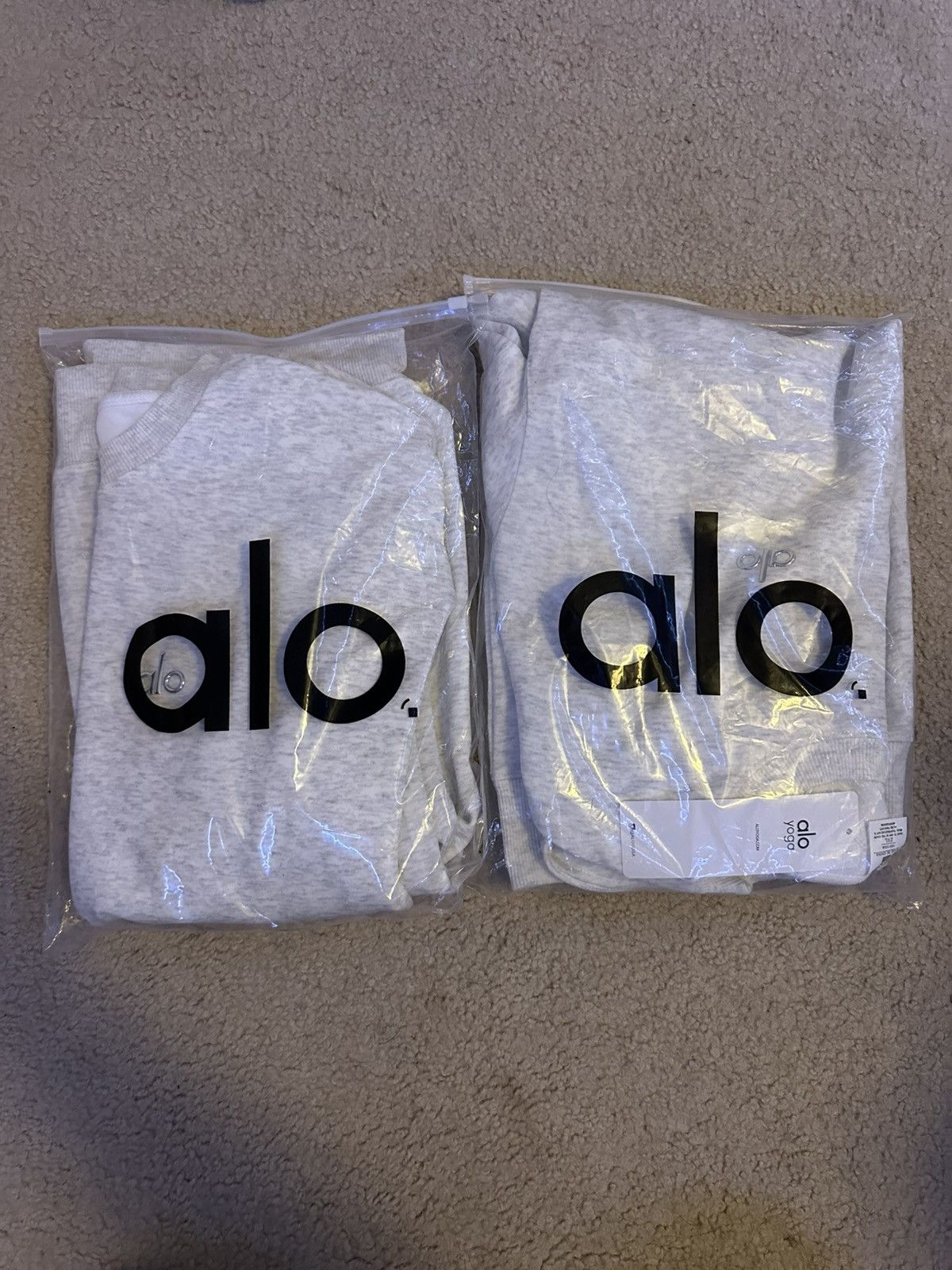 Alo Yoga Alo Yoga Gray Sweatshirt Pullover Size L / US 10 / IT 46 - 3 Thumbnail