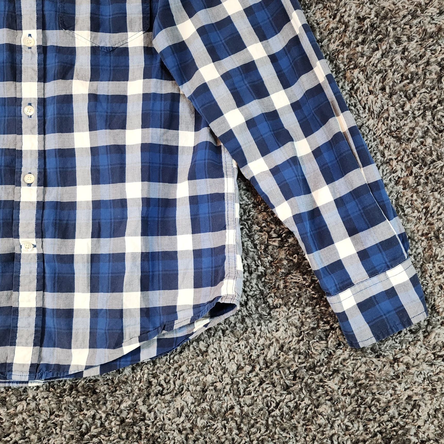 American Eagle Outfitters VINTAGE? No. American Eagle Outfitters Mens Button-Up Shirt Athletic Fit Long Sleeve Plaid Blue White Size M Men) Size US M / EU 48-50 / 2 - 2 Thumbnail