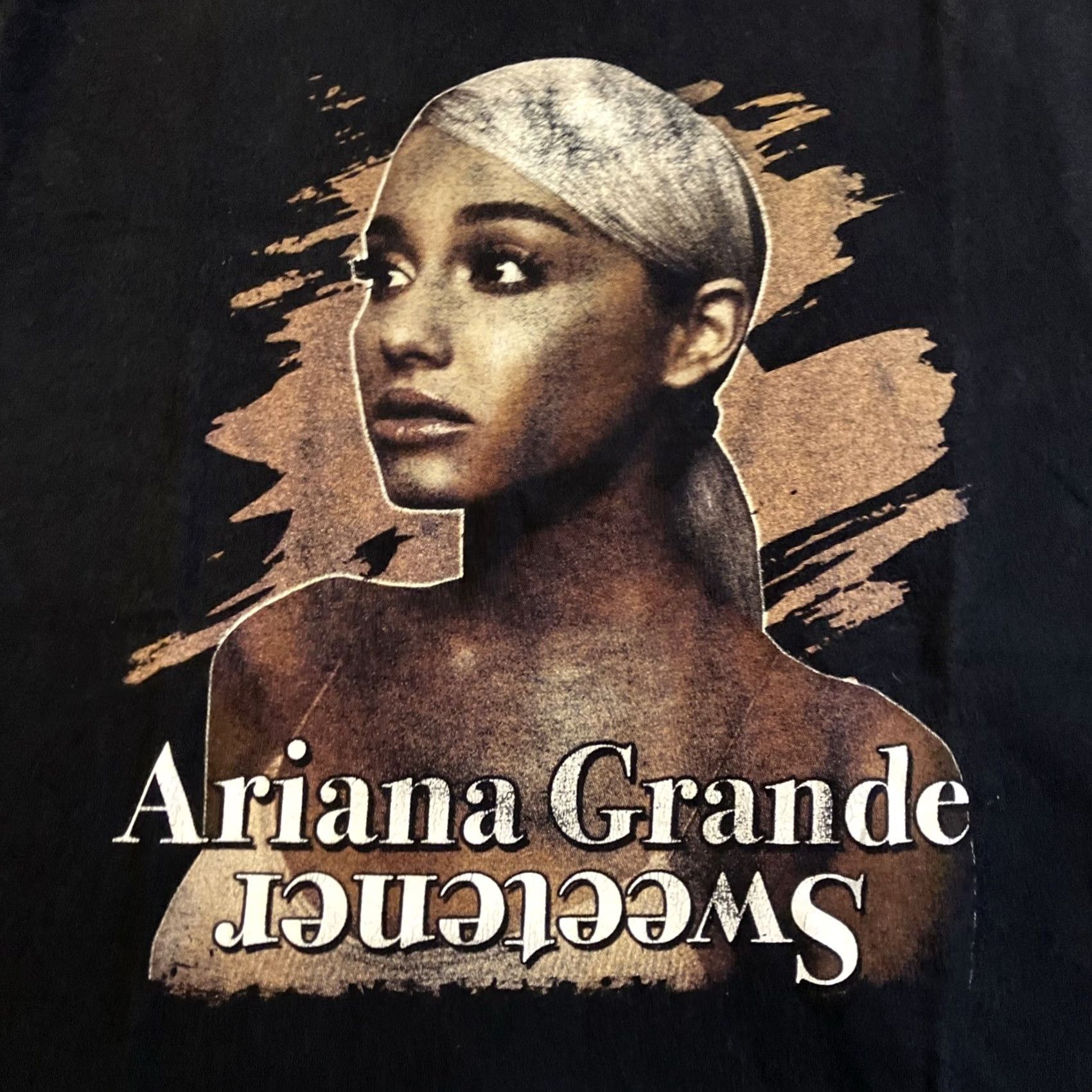 Gildan Ariana Grande Sweetener World Tour 2019 Concert T Shirt Double Sided Awesome Large L Size US L / EU 52-54 / 3 - 2 Thumbnail