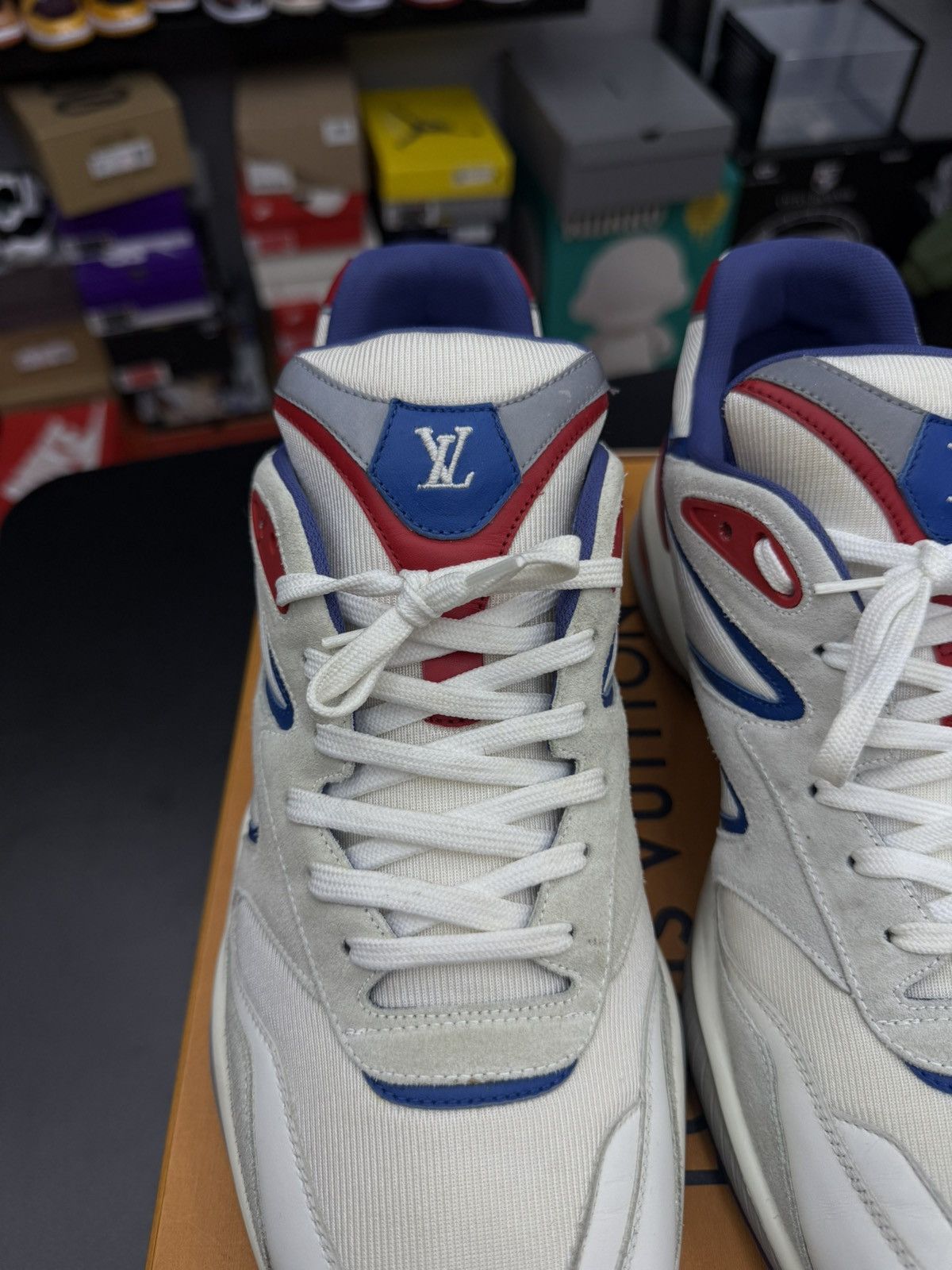 Louis Vuitton Louis Vuitton Runner Sneakers Men 11LV/12US Size US 12 / EU 45 - 15 Thumbnail