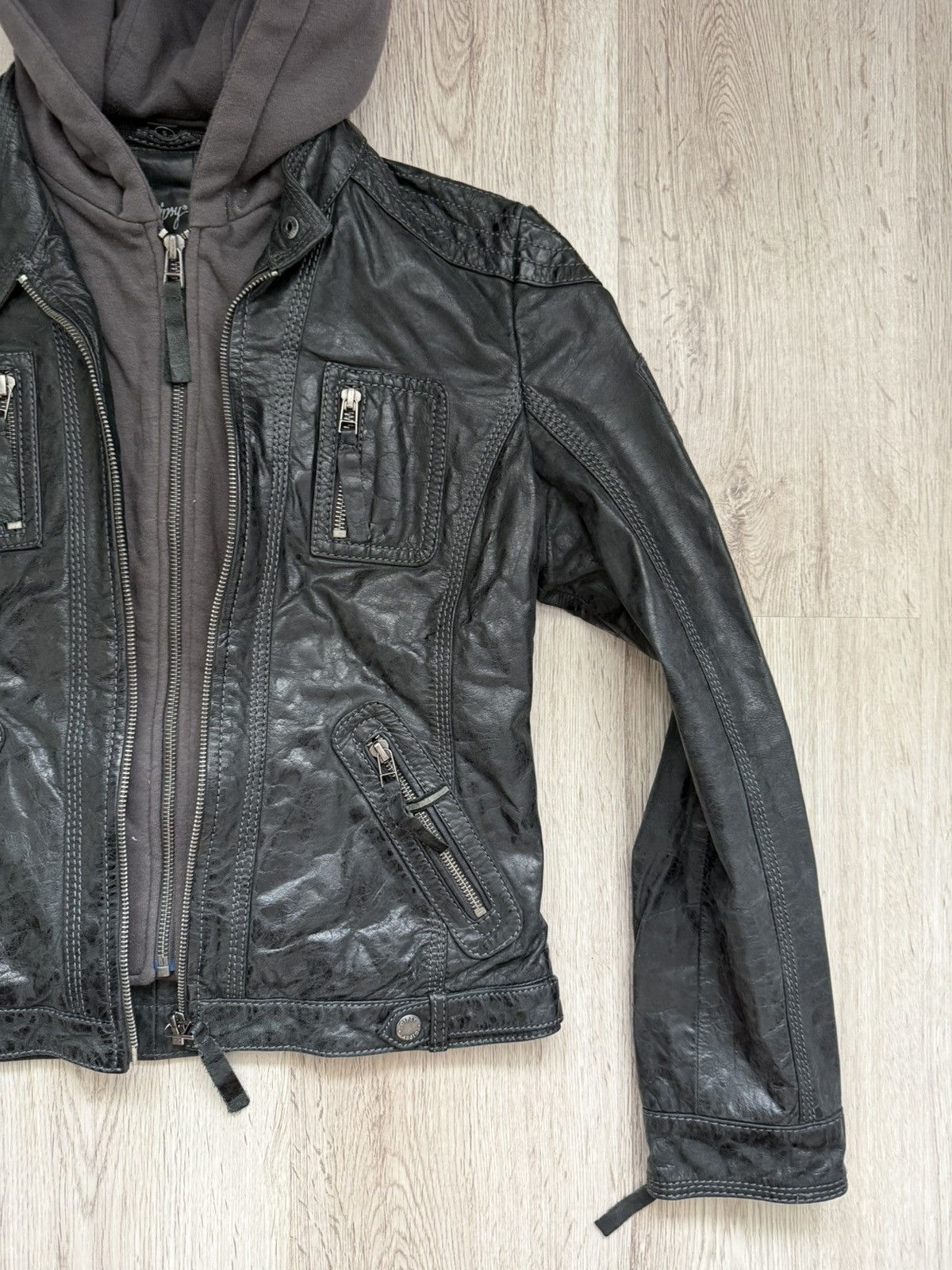 Gypsy Gipsy Leather Biker Jacket with Inner Hoodie Layer – Size S Size S / US 4 / IT 40 - 3 Thumbnail