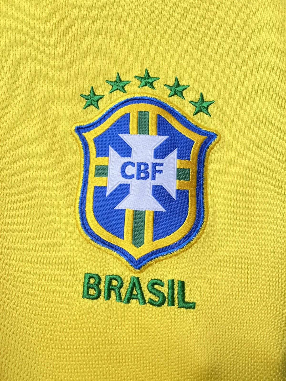 Nike Brazil 2018 2019 Nike Football Soccer Jersey France Spain Size US L / EU 52-54 / 3 - 3 Thumbnail