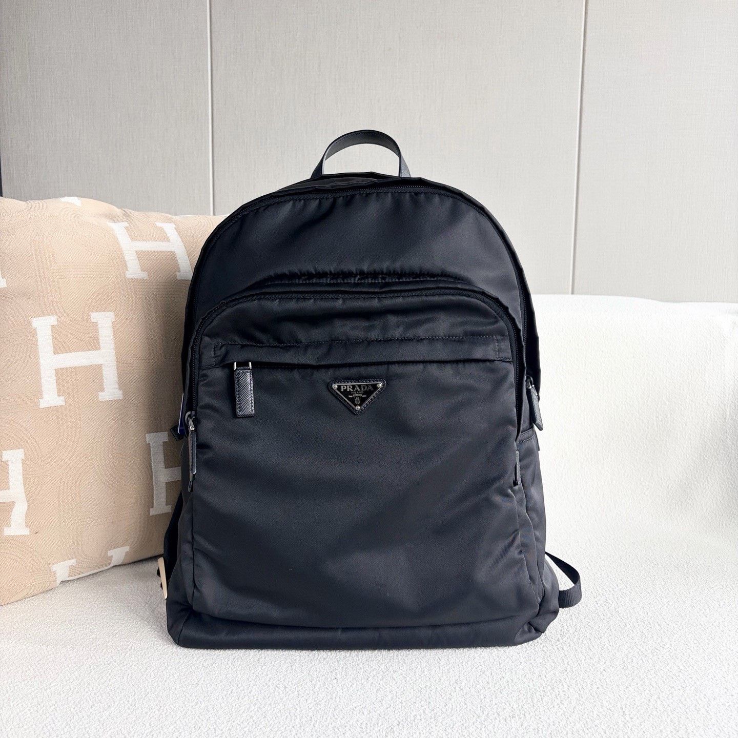 Prada Pre-loved Bag Very good condition Size ONE SIZE - 1 Thumbnail