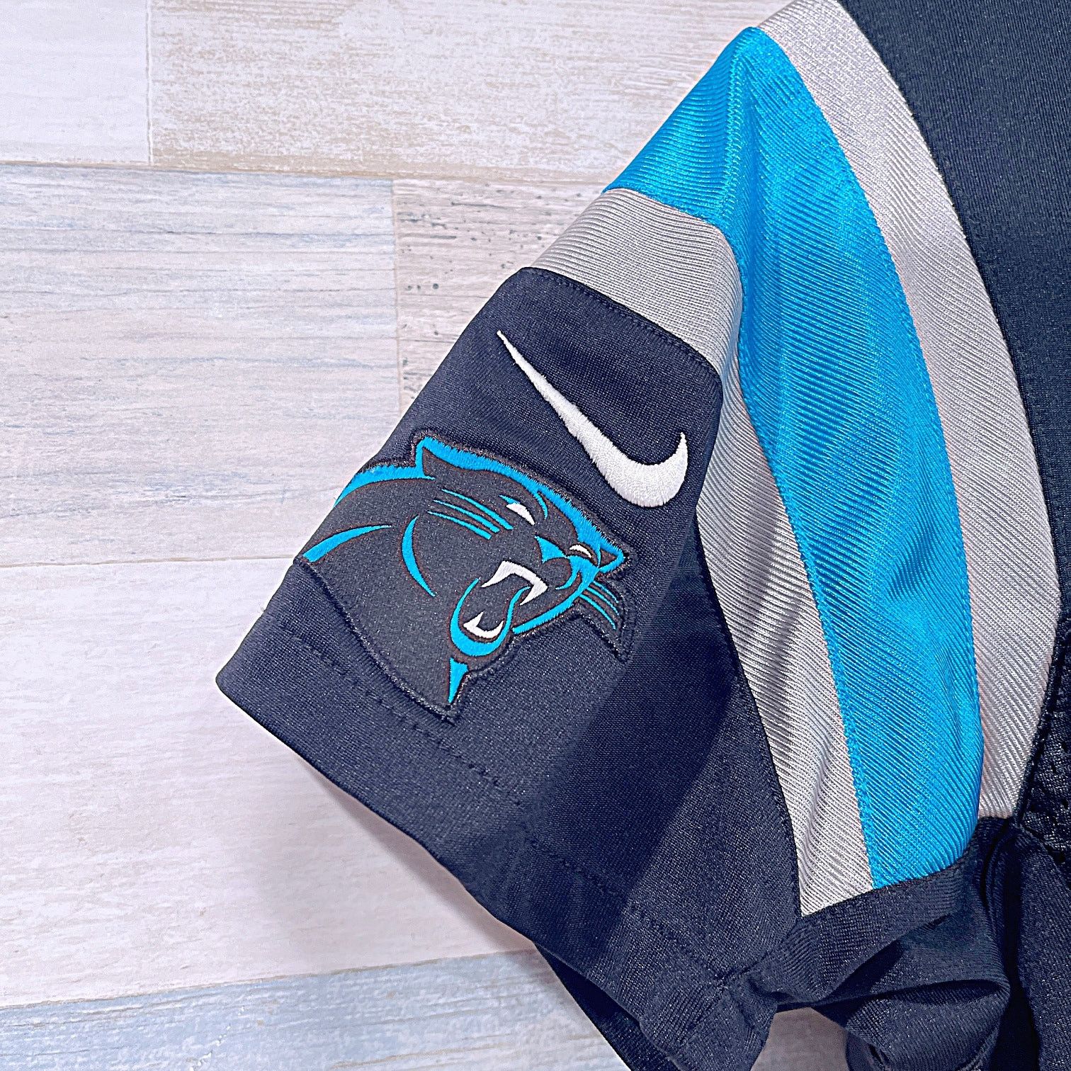 NFL CAM NEWTON Carolina Panthers Stitched Jersey Womens Small Size S / US 4 / IT 40 - 3 Thumbnail