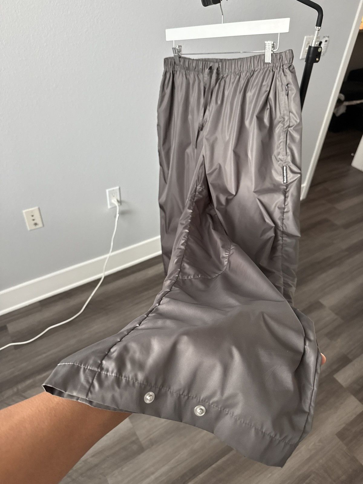 Alexander Wang Articulated Track Pant in Crisp Nylon Size US 30 / EU 46 - 4 Thumbnail