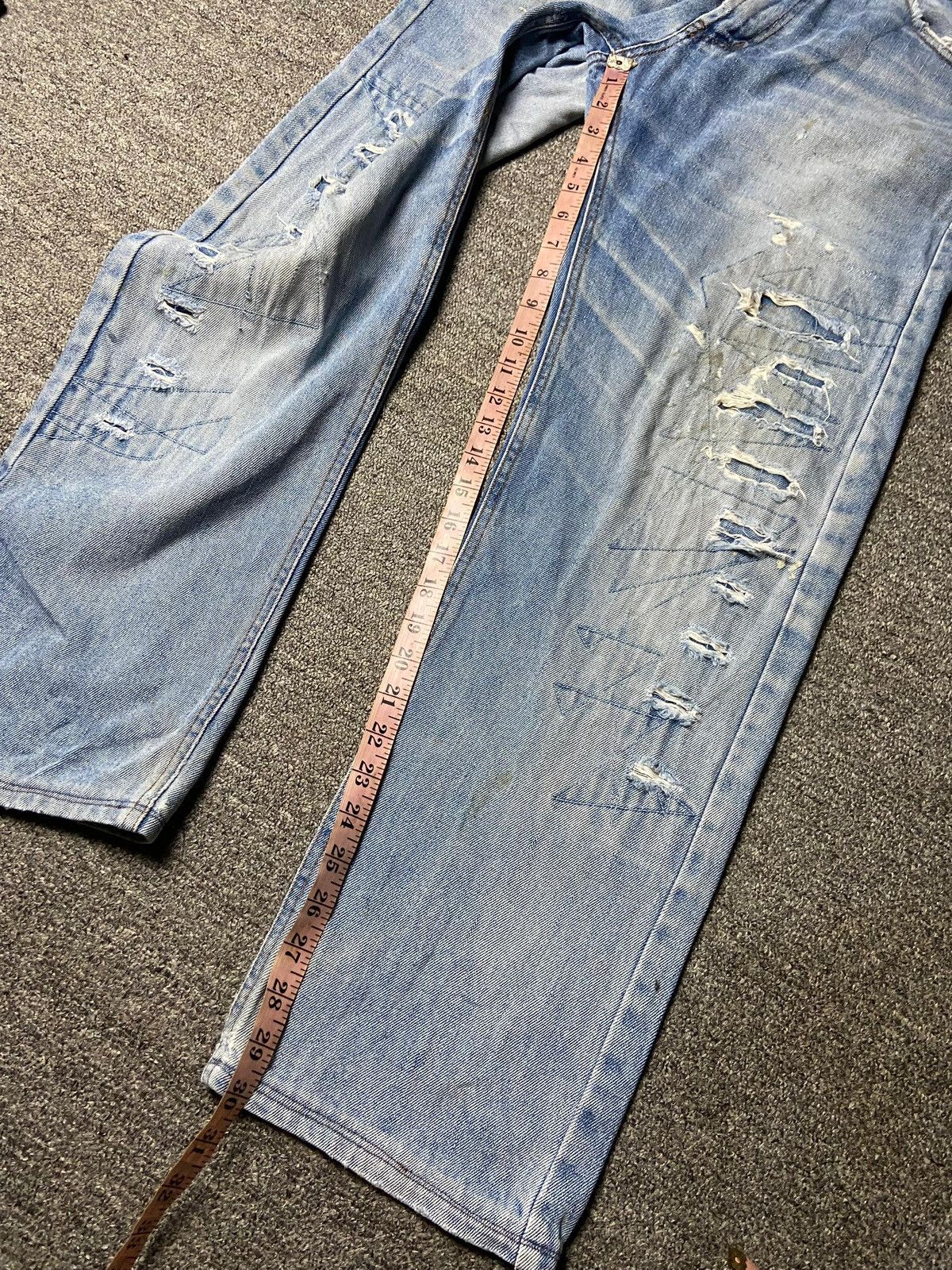In The Attic In The Attic Distressed Denim Ripped Jeans (162) Size US 33 - 8 Thumbnail