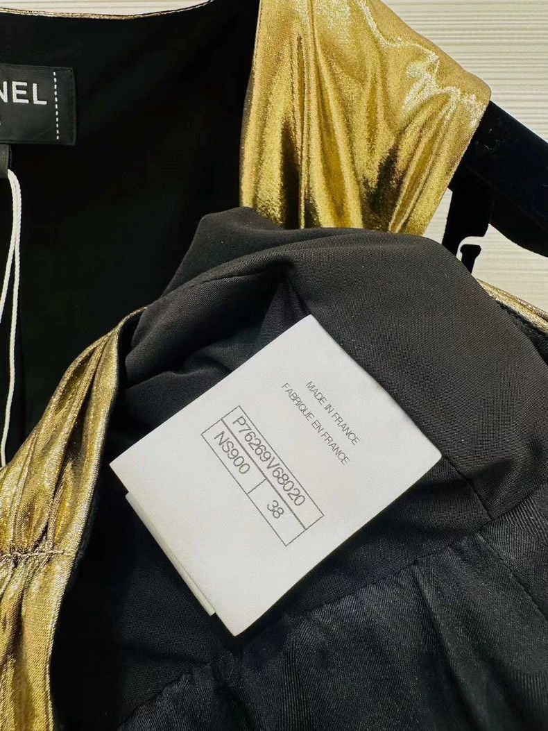 Chanel Chanel 24C gold shiny elastic v-neck bow road Yao vest Size XS / US 0-2 / IT 36-38 - 4 Thumbnail