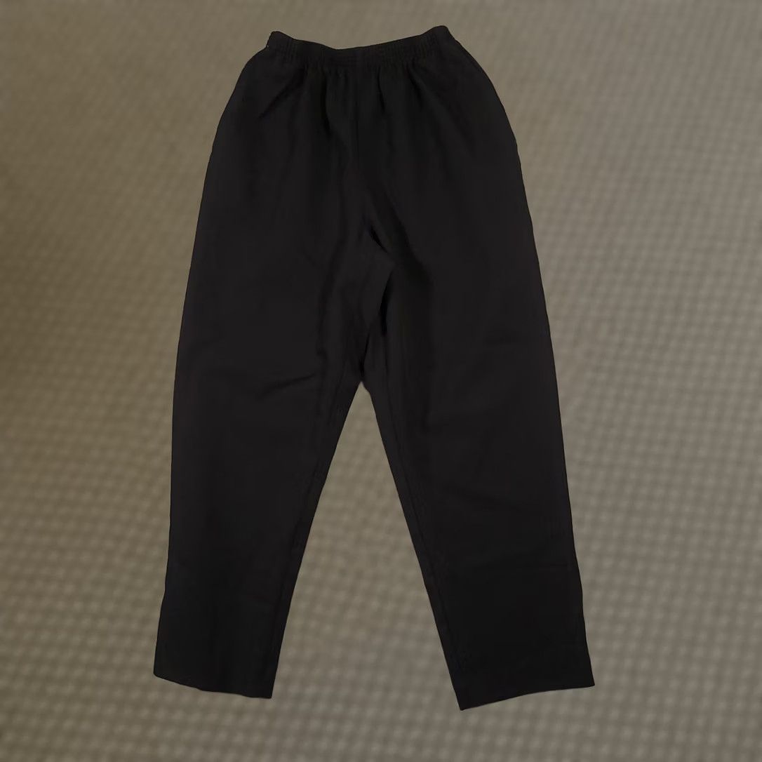 Vintage VINTAGE Alfred Dunner Pants Women's 12 Black High Rise Straight 24x27 USA Pull On Classic Size 34" / US 12 / IT 48 - 1 Thumbnail