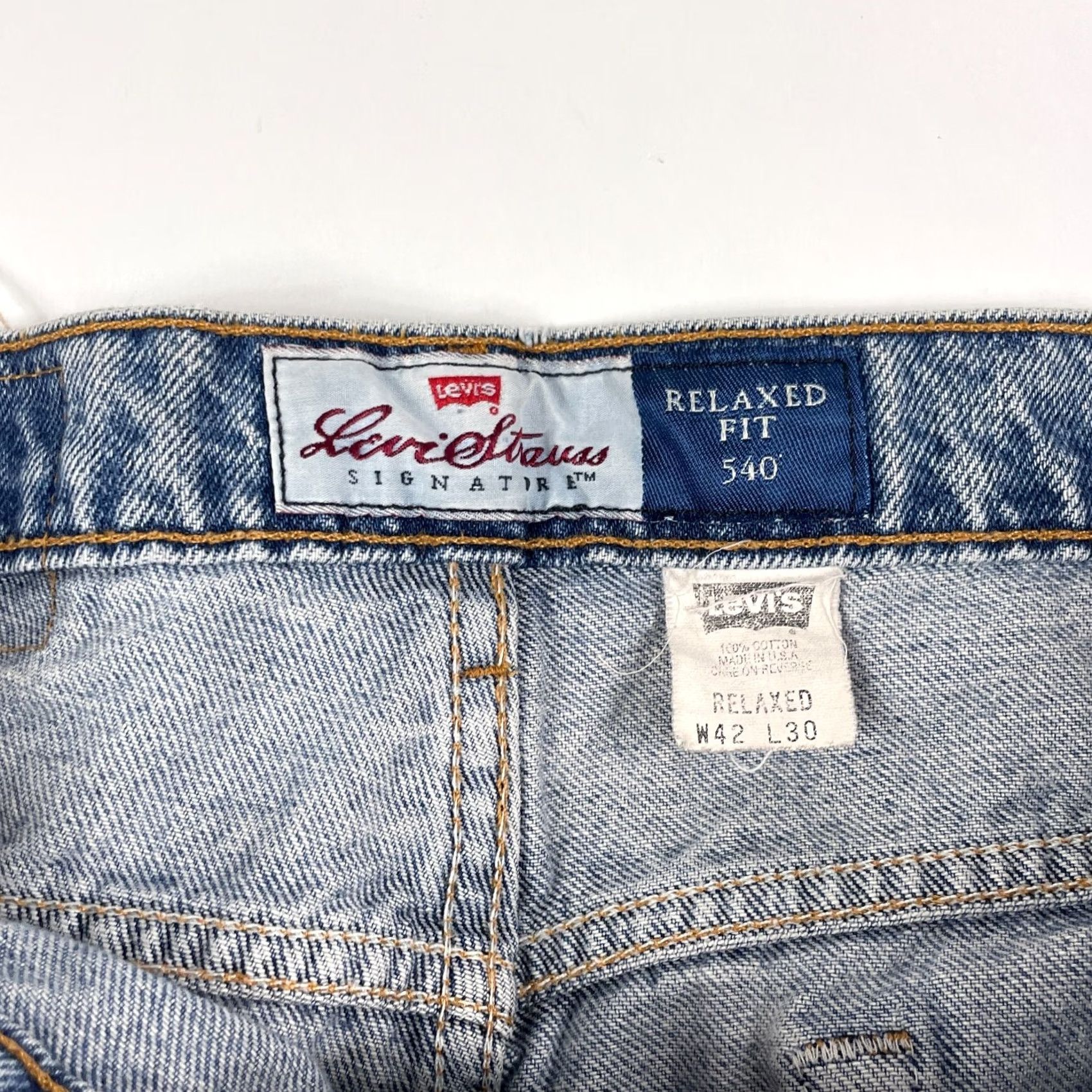 Levi's Levi's 540 Vintage Jeans Men 42 x 30 Blue Relaxed Straight Leg Mid Wash - Medium Size Size US 42 / EU 58 - 6 Thumbnail