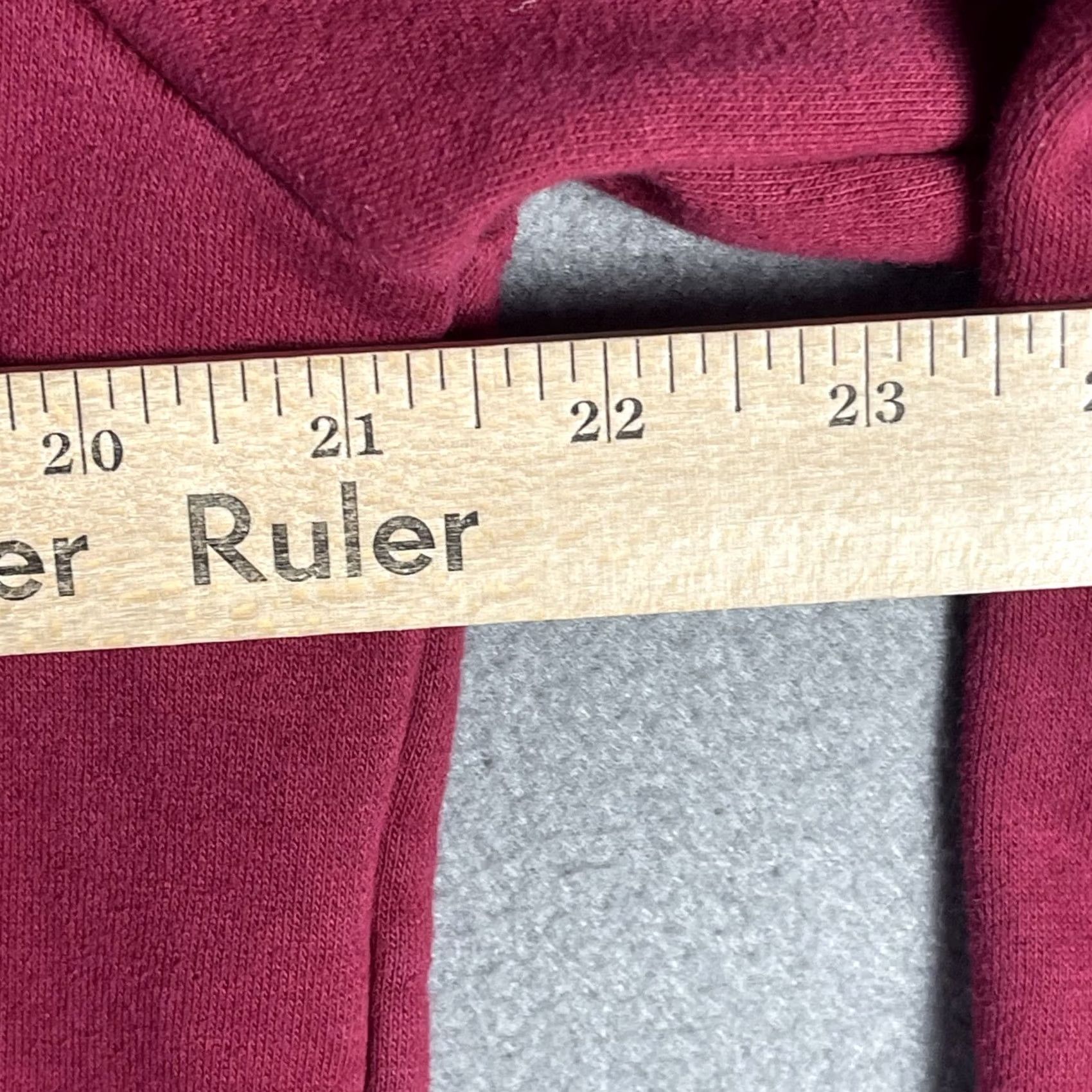 Champion Champion Hoodie Mens Medium Red Embroidered Pullover Sweatshirt Athletic Pocket Size US M / EU 48-50 / 2 - 6 Thumbnail