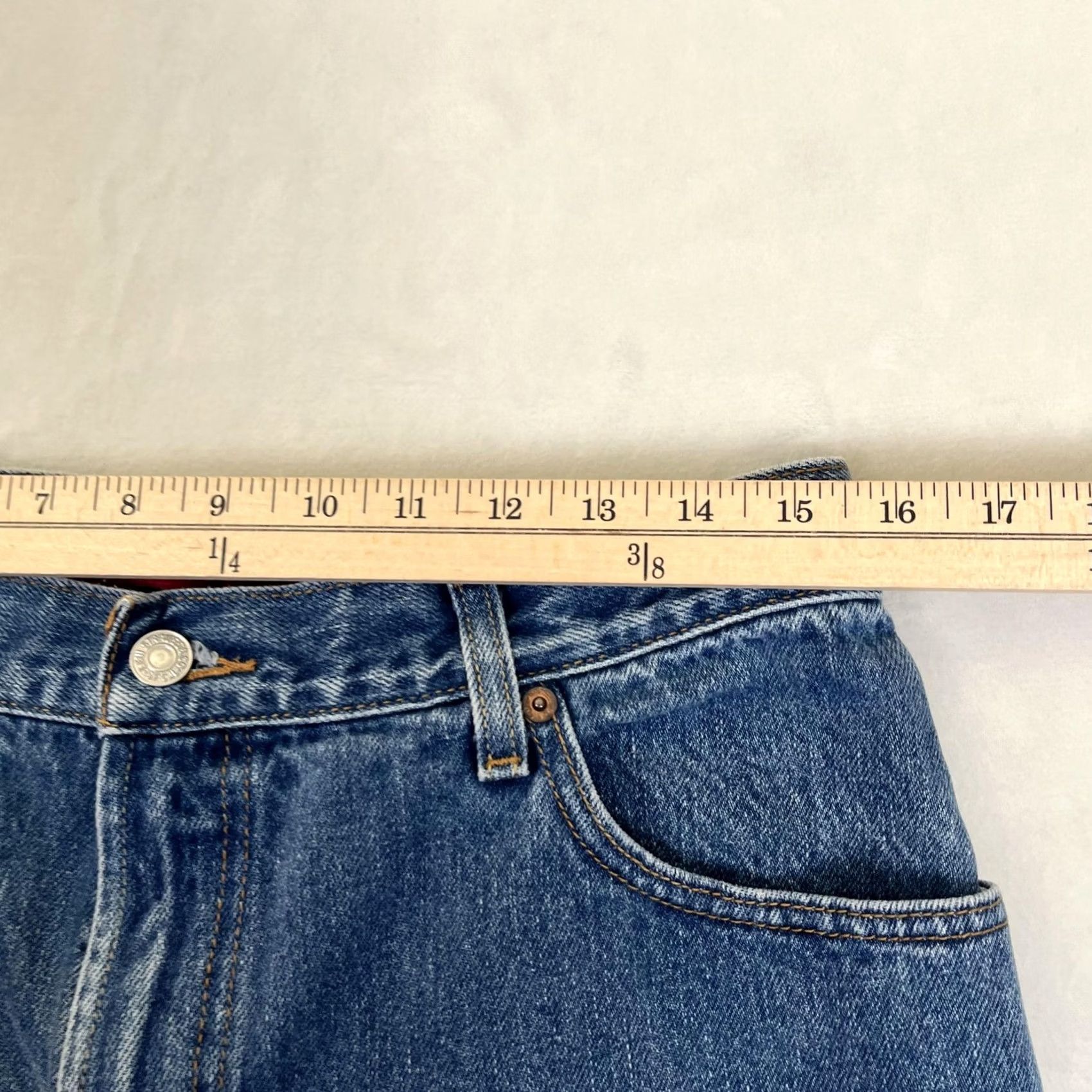 Levi's VTG Levi's 550 Classic Relaxed Tapered Jeans Womens 12 S 32x28 Blue Medium Denim Boots? Size 34" / US 12 / IT 48 - 3 Thumbnail
