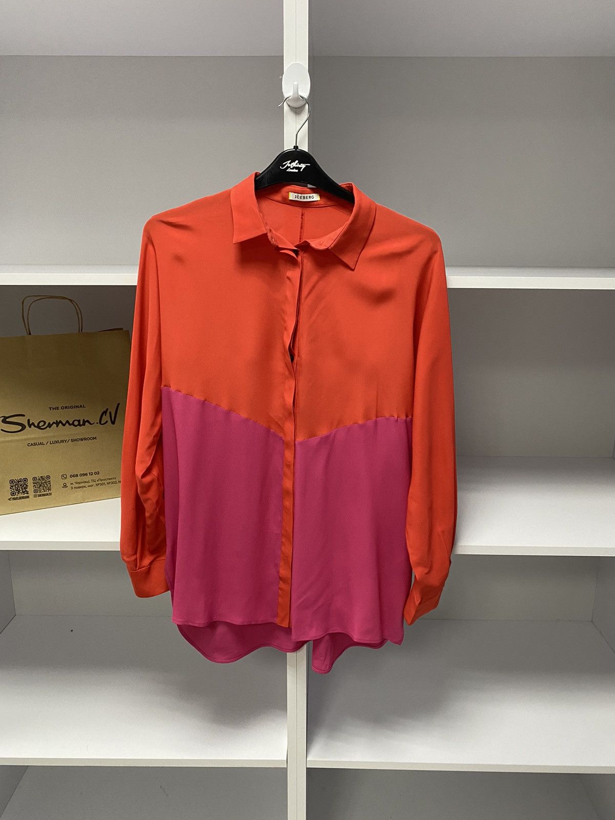 Iceberg × Vintage Vintage Iceberg Women’s Blouse Shirt Size M / US 6-8 / IT 42-44 - 1 Thumbnail