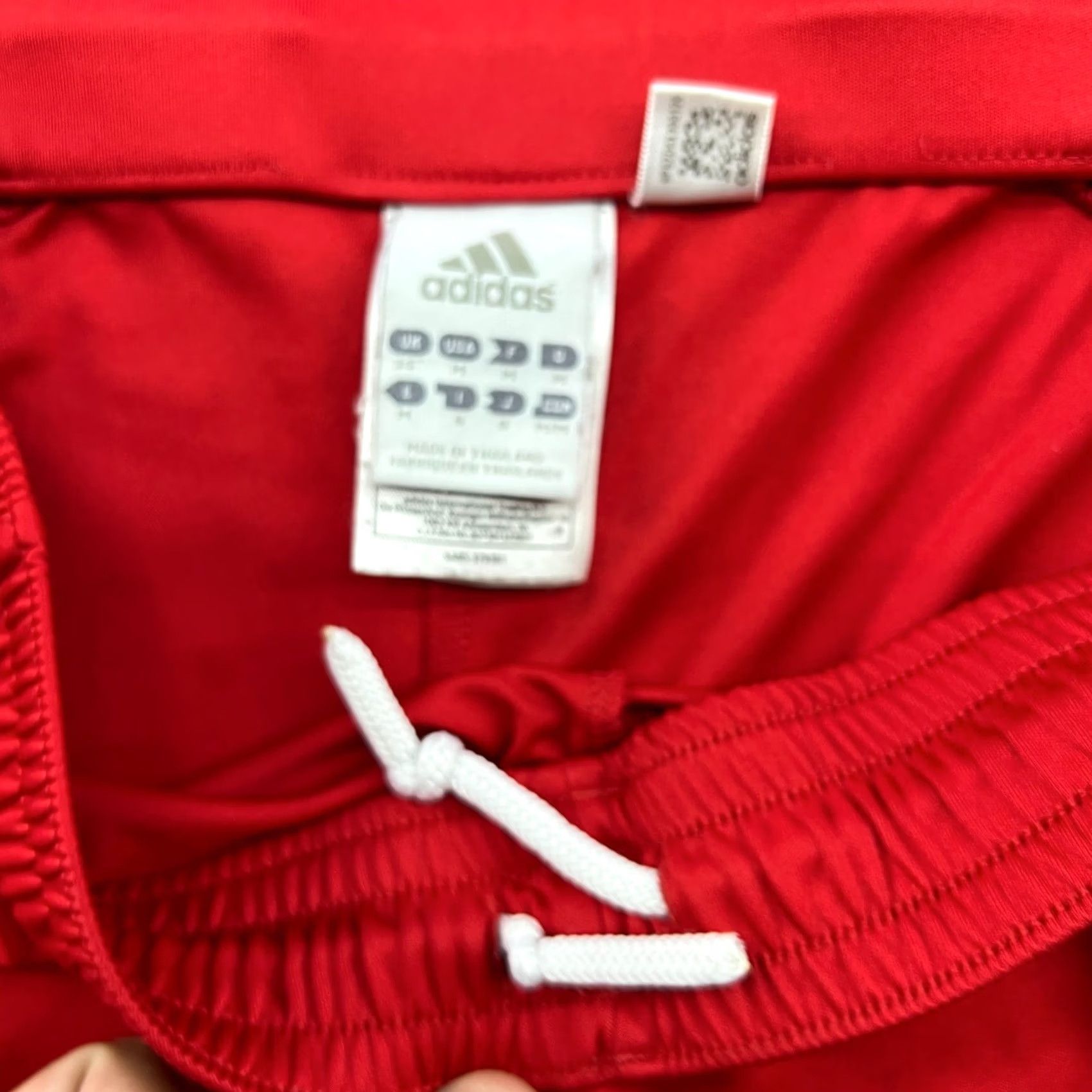Adidas Adidas Liverpool Home Shorts Men's Medium Red Football Adult Quick Dry Poly polyester Athletic Regular Size US 31 - 5 Thumbnail