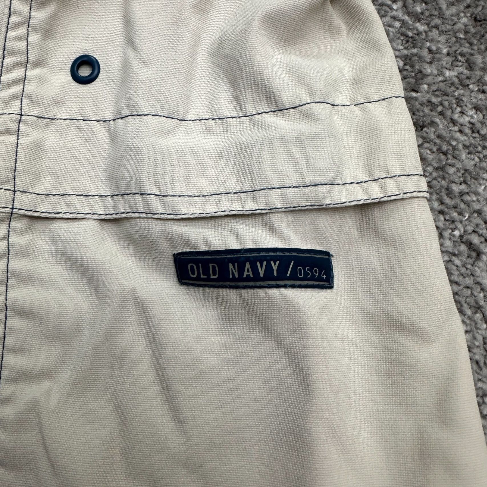 Old Navy VINTAGE Old Navy Cargo Board Shorts Mens S Beige 100% Nylon Swim Water Breathable Pockets Elastic Waist Beach 90s Mens Size US 29 - 5 Thumbnail