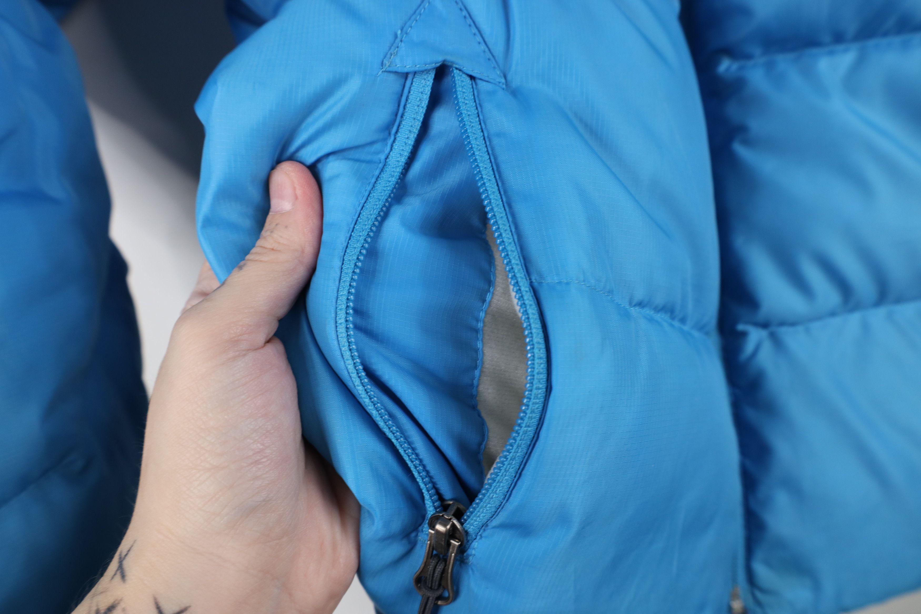 Nike Vintage Nike ACG Mini Swoosh Duck Down Puffer Jacket Blue Size XL / US 12-14 / IT 48-50 - 9 Thumbnail
