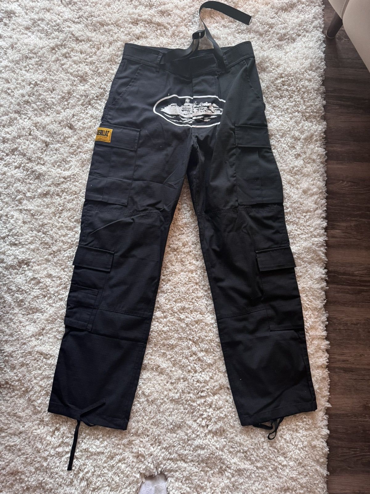 corteiz Guerillaz Cargos カーゴパンツ Corteiz 5 Starz Special Edition Black Guerillaz Cargo Pant