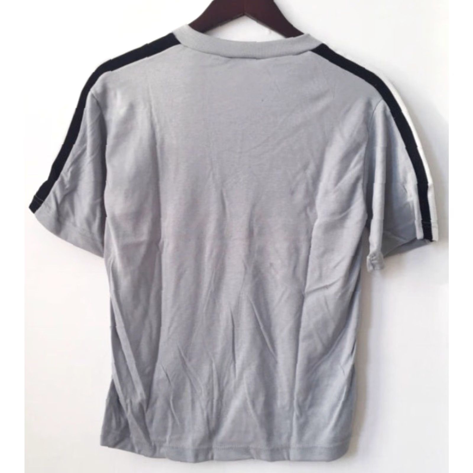 Russell Athletic VINTAGE Russell Athletic T-Shirt Mens Small Deadstock NWOT 90s NOS Gray V-Neck Cotton Blend Shirt 90s Mens Size US S / EU 44-46 / 1 - 5 Thumbnail