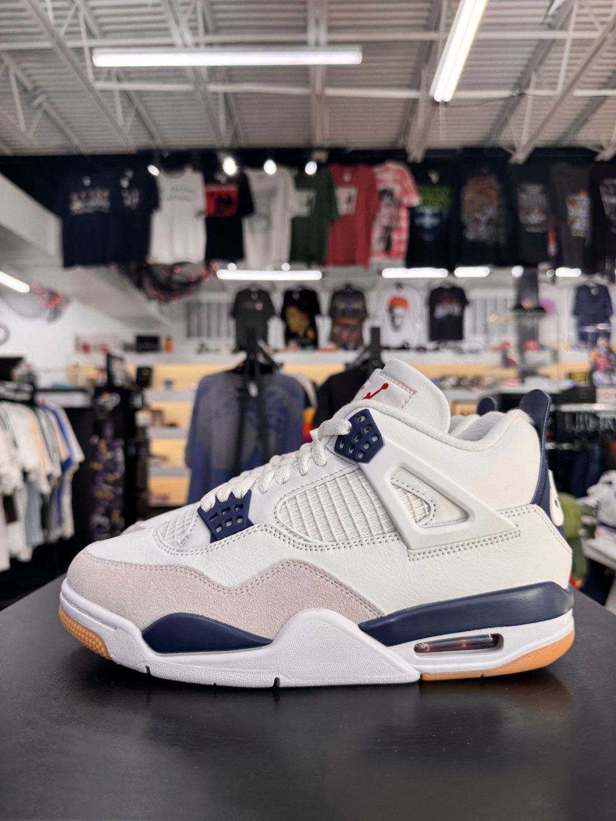 Jordan Brand Air Jordan 4 SB Navy Size 7 (2025) Size US 7 / EU 40 - 7 Thumbnail