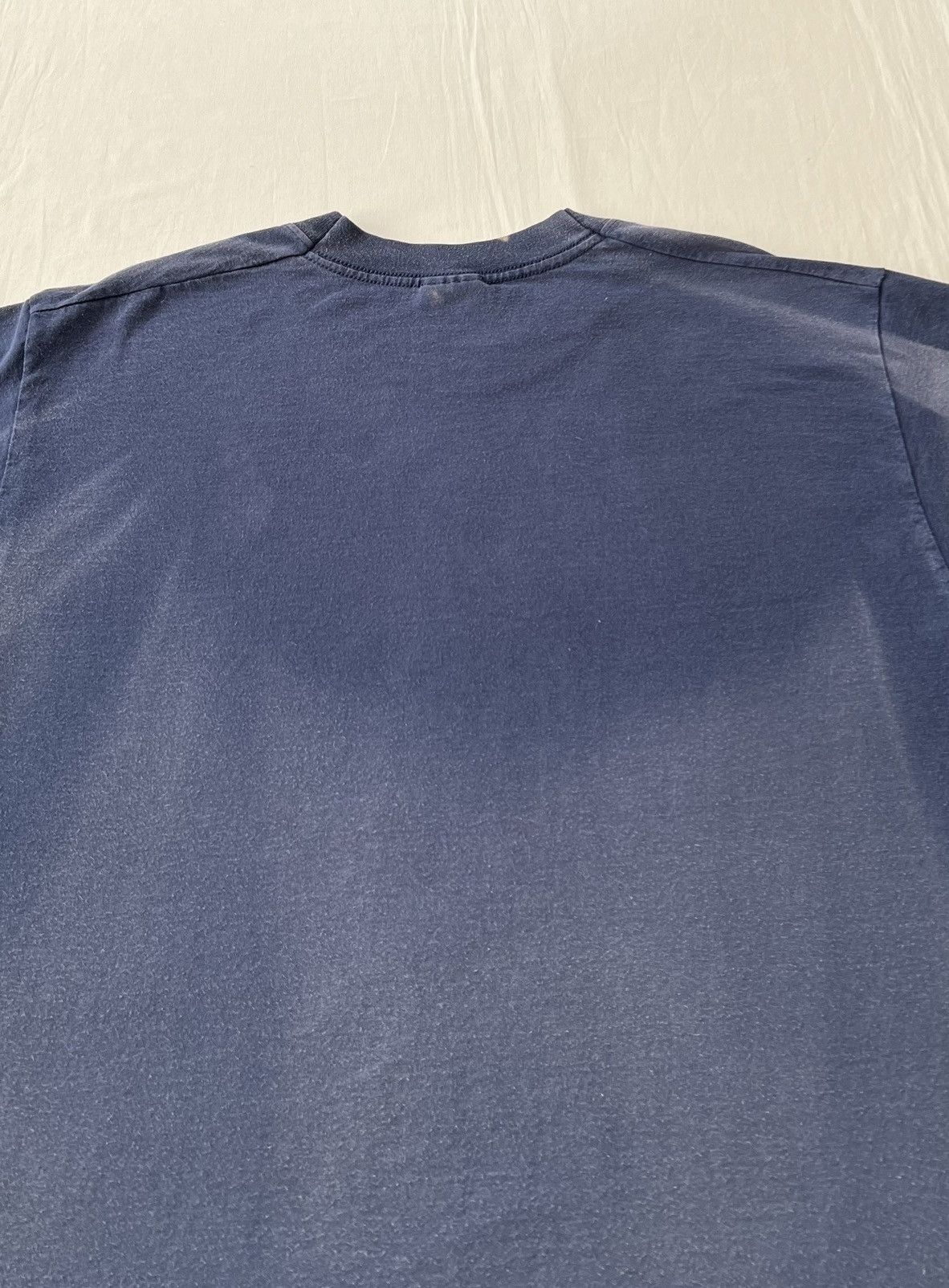 Band Tees Vintage 2000s Deftones Virgin Mary Y2k Faded Navy T-shirt Size US M / EU 48-50 / 2 - 15 Thumbnail