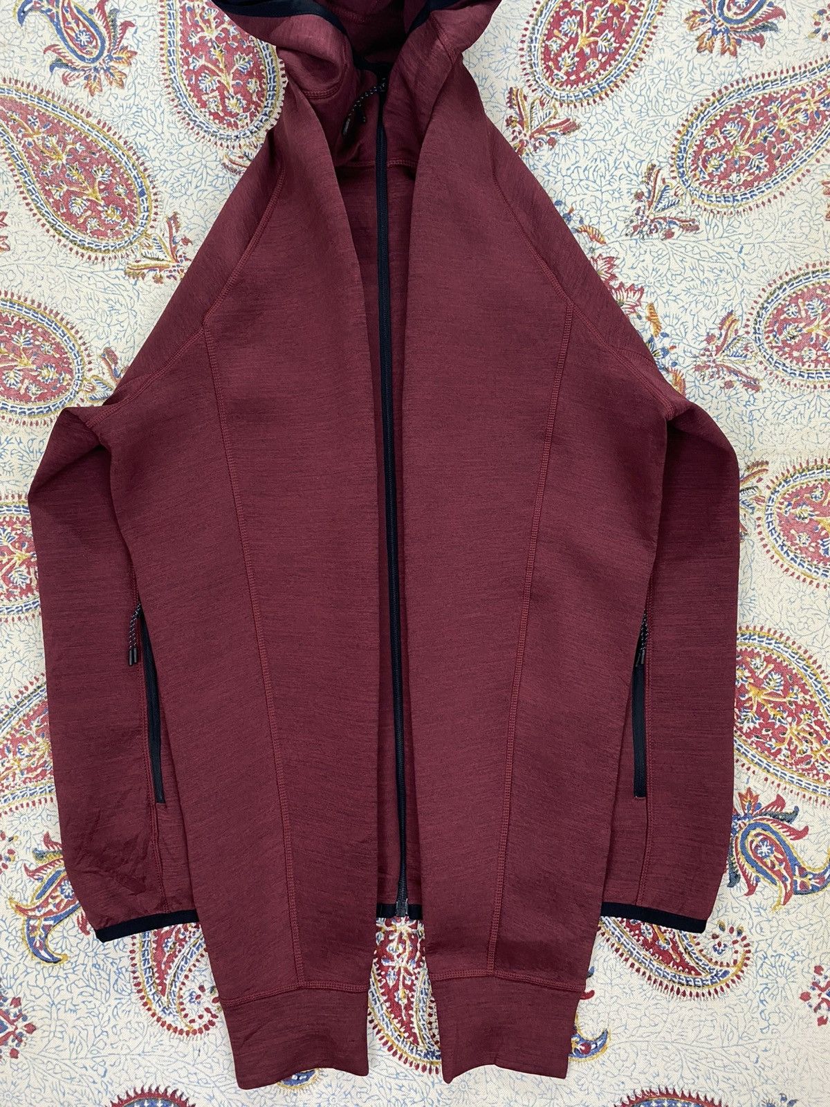 Uniqlo Uniqlo BlockTech Zip Ups Hoodie Size US L / EU 52-54 / 3 - 5 Thumbnail