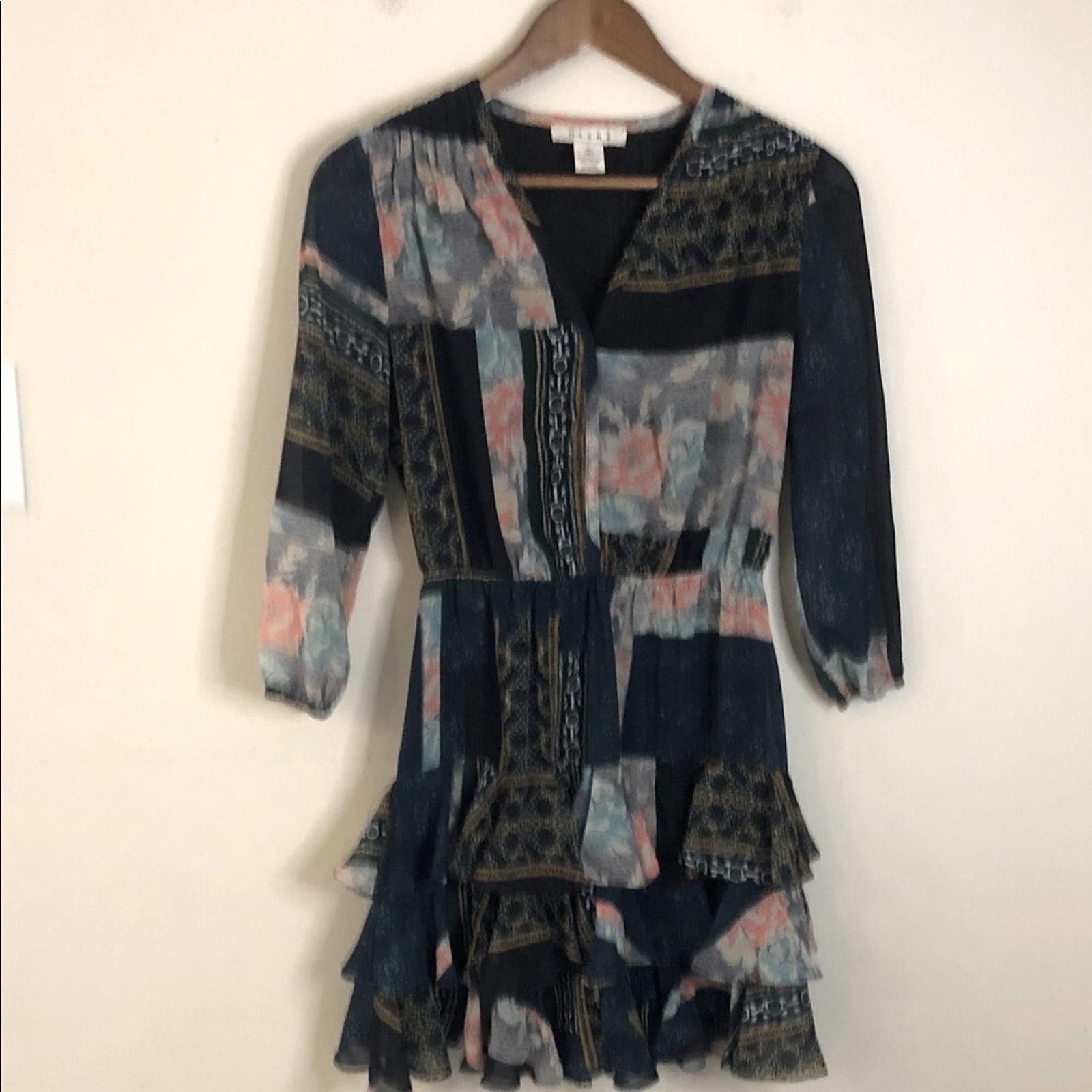 Hickey Freeman Hiché floral patchwork midi dress black pink SZ XS Size XS / US 0-2 / IT 36-38 - 1 Thumbnail