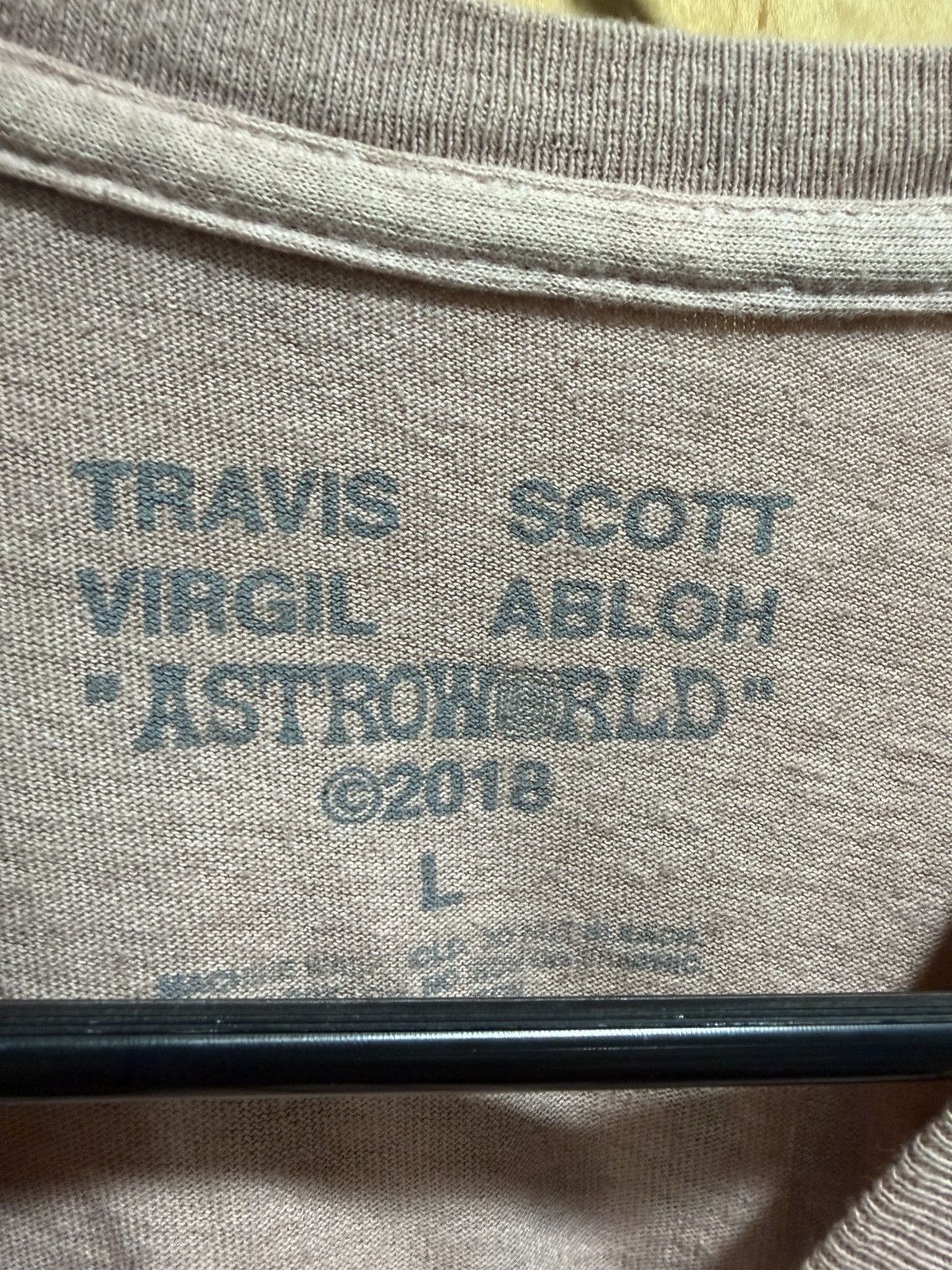 Travis Scott Travis scott x virgil Size US L / EU 52-54 / 3 - 2 Thumbnail