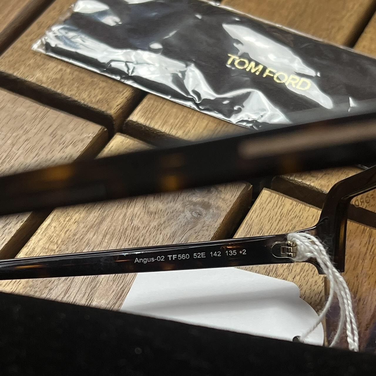 Tom Ford TOM FORD SUNGLASSES ~ ANGUS02 ~ Size ONE SIZE - 7 Thumbnail