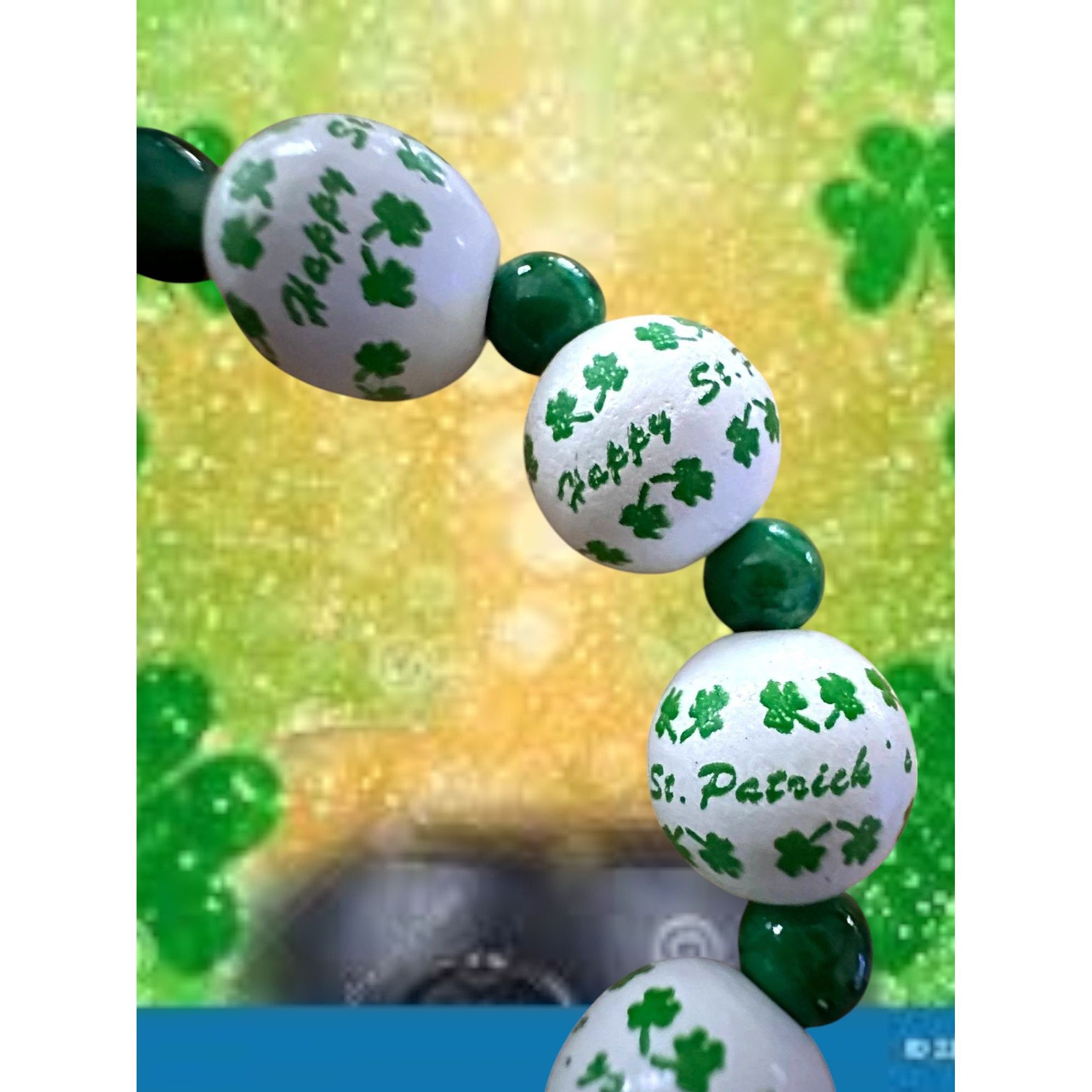 Handmade Happy St Patricks Day Shamrock Wood Beaded Stretch Bracelet Size ONE SIZE - 6 Thumbnail