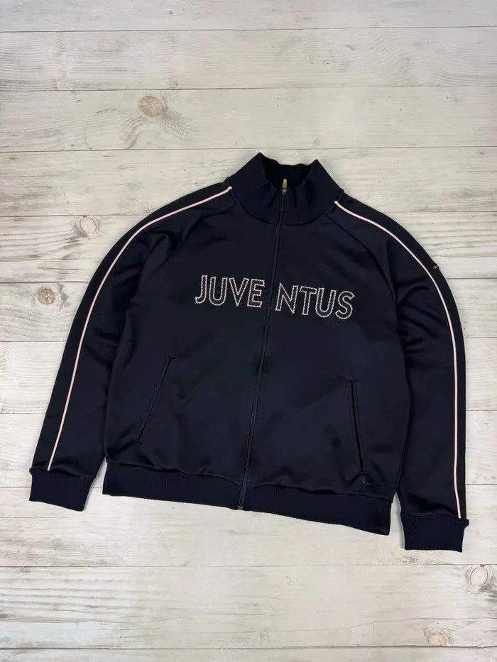 Nike Vintage Nike Juventus 2006 2007 Training Track Jacket Soccer Size US XL / EU 56 / 4 - 1 Thumbnail