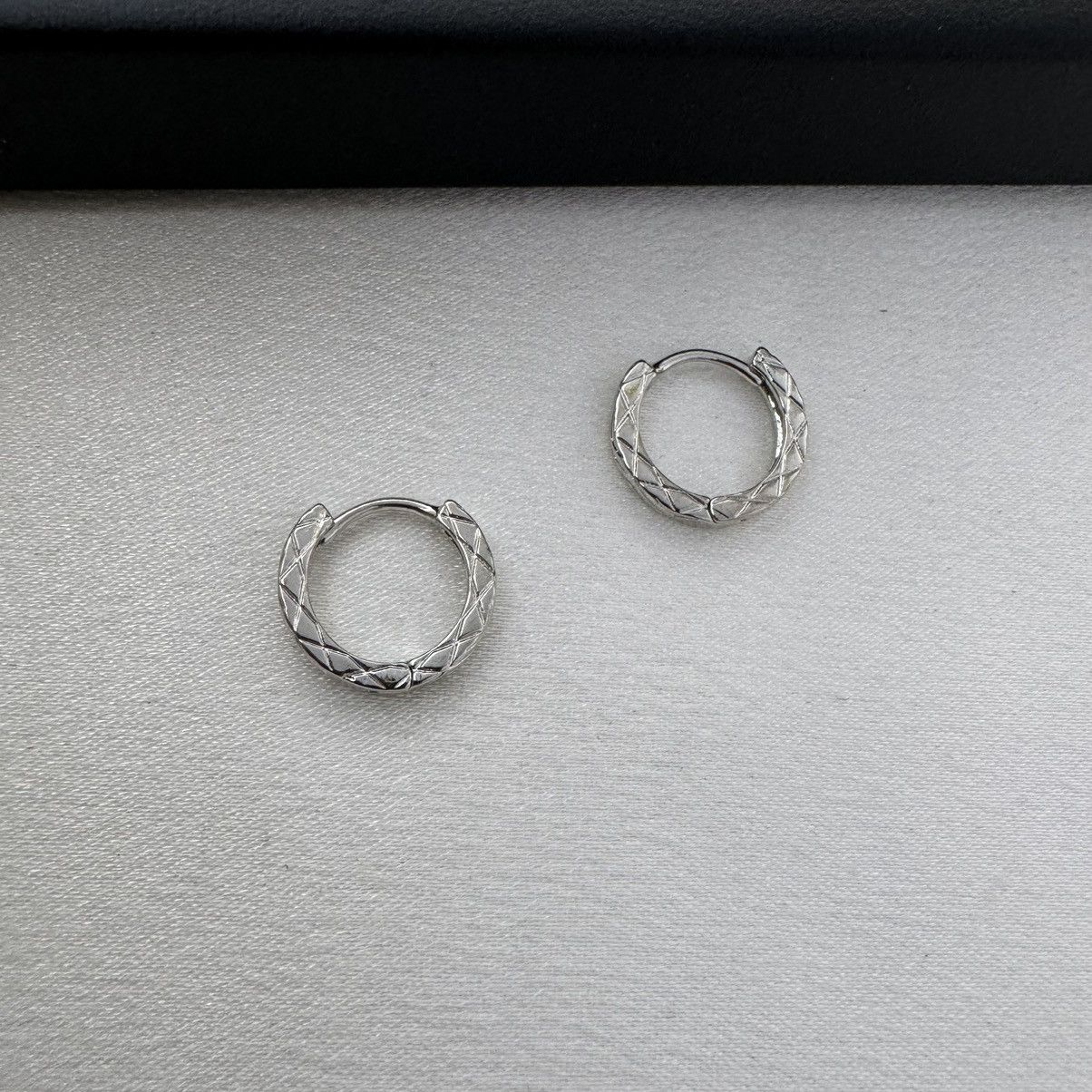 Other 14mm Small Silver Hoop Earrings for Men Women Size ONE SIZE - 3 Thumbnail