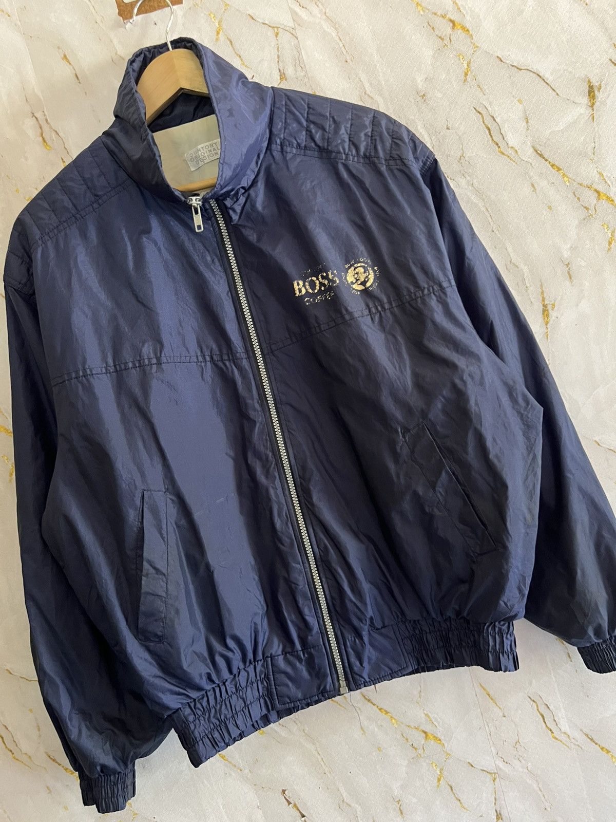 Vintage Suntory Boss Coffee Zipper Jacket – Rare Collectible