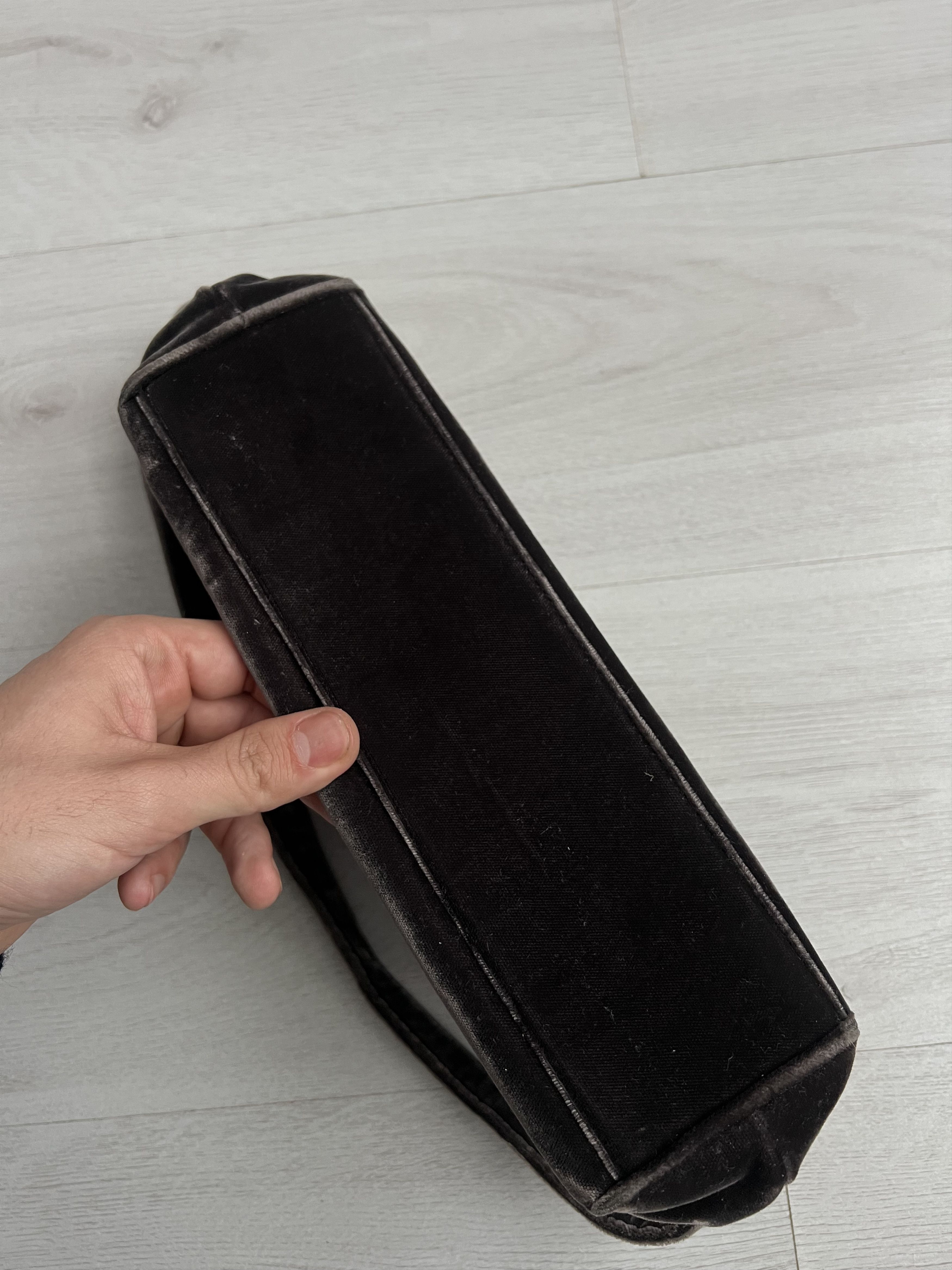 Prada Prada HandBag Velvet Size ONE SIZE - 4 Thumbnail
