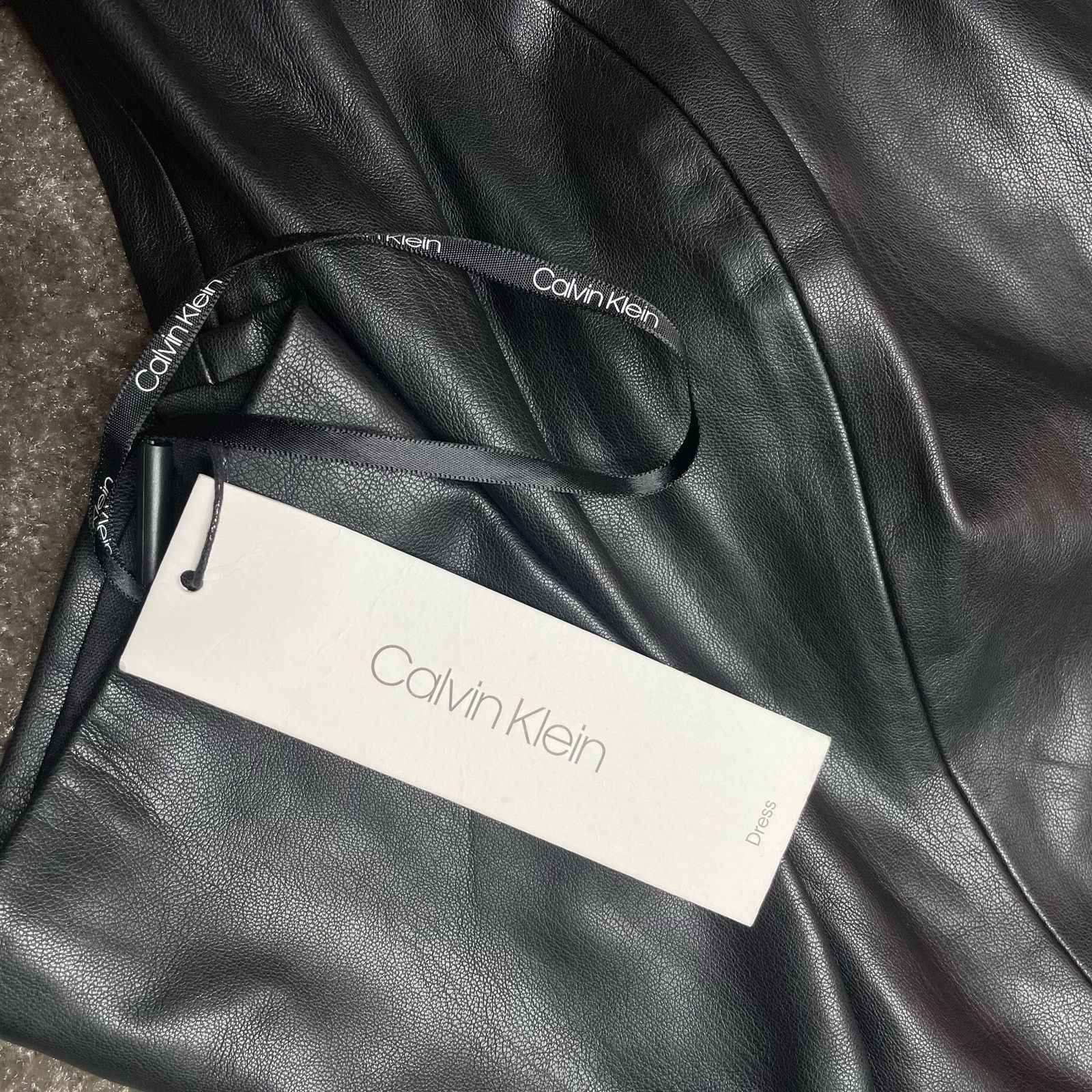 Calvin Klein NWT Calvin Klein Faux Leather Dress Size S / US 4 / IT 40 - 7 Thumbnail