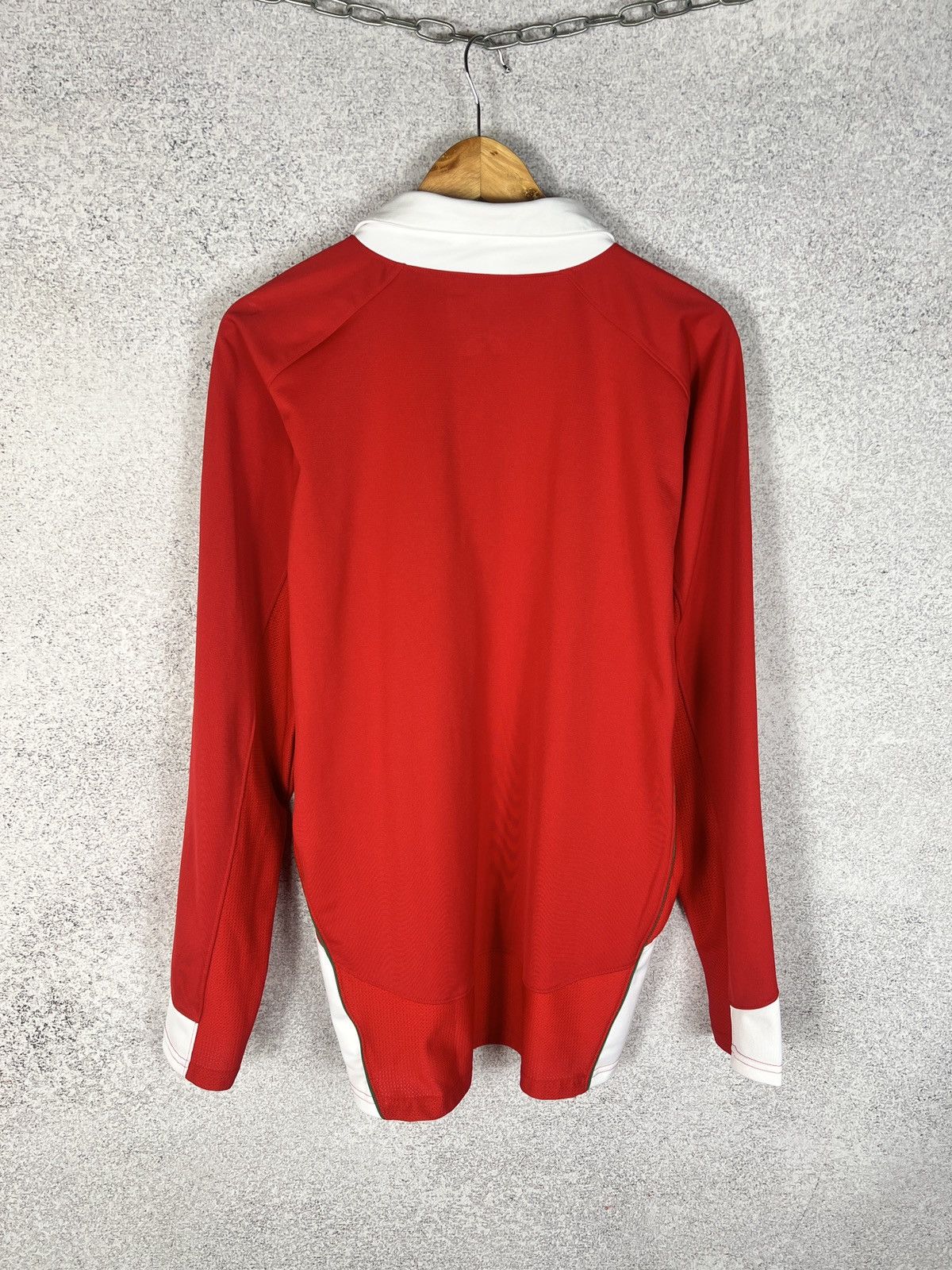 Under Armour Vintage WRU Wales Rugby Union 2008 2009 Longsleeve Jersey Size US L / EU 52-54 / 3 - 10 Thumbnail