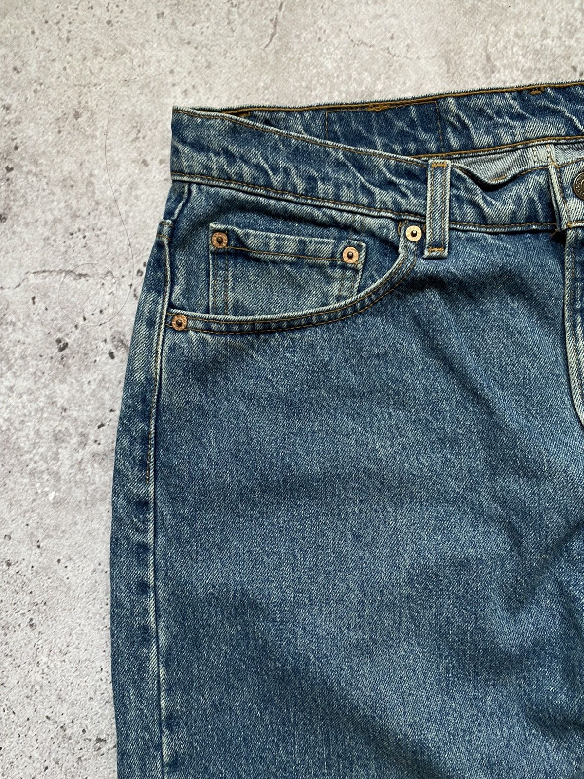 Levi's × Vintage Vintage Levi’s Made in USA 505 Denim Washed Jeans Size 38 Size US 38 / EU 54 - 7 Thumbnail